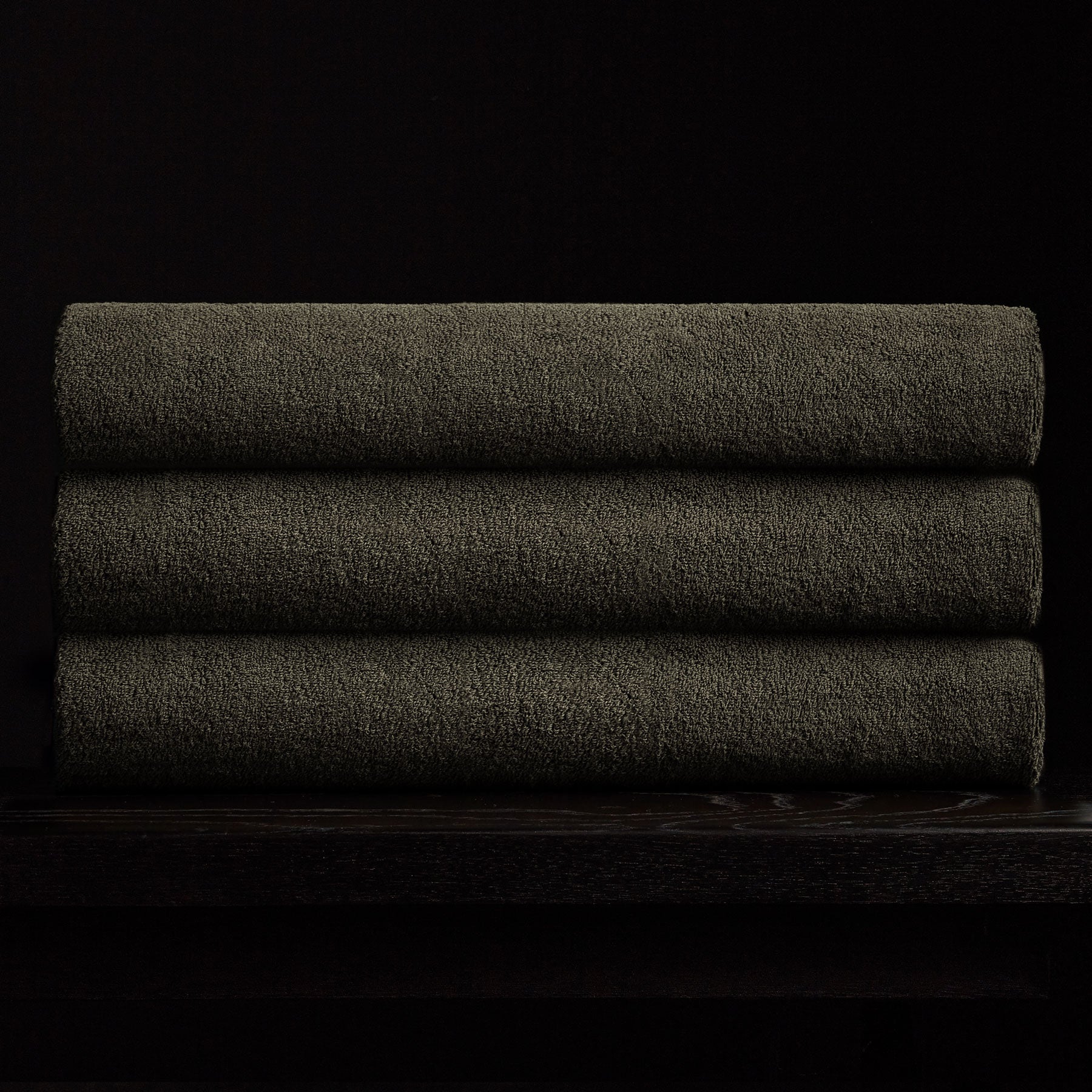 Luxury Dark Palm Bath Sheet - Super Soft & Absorbent 100% Cotton Bath Towel for Spa, Bathroom & Beach - Extra Large & Quick Drying