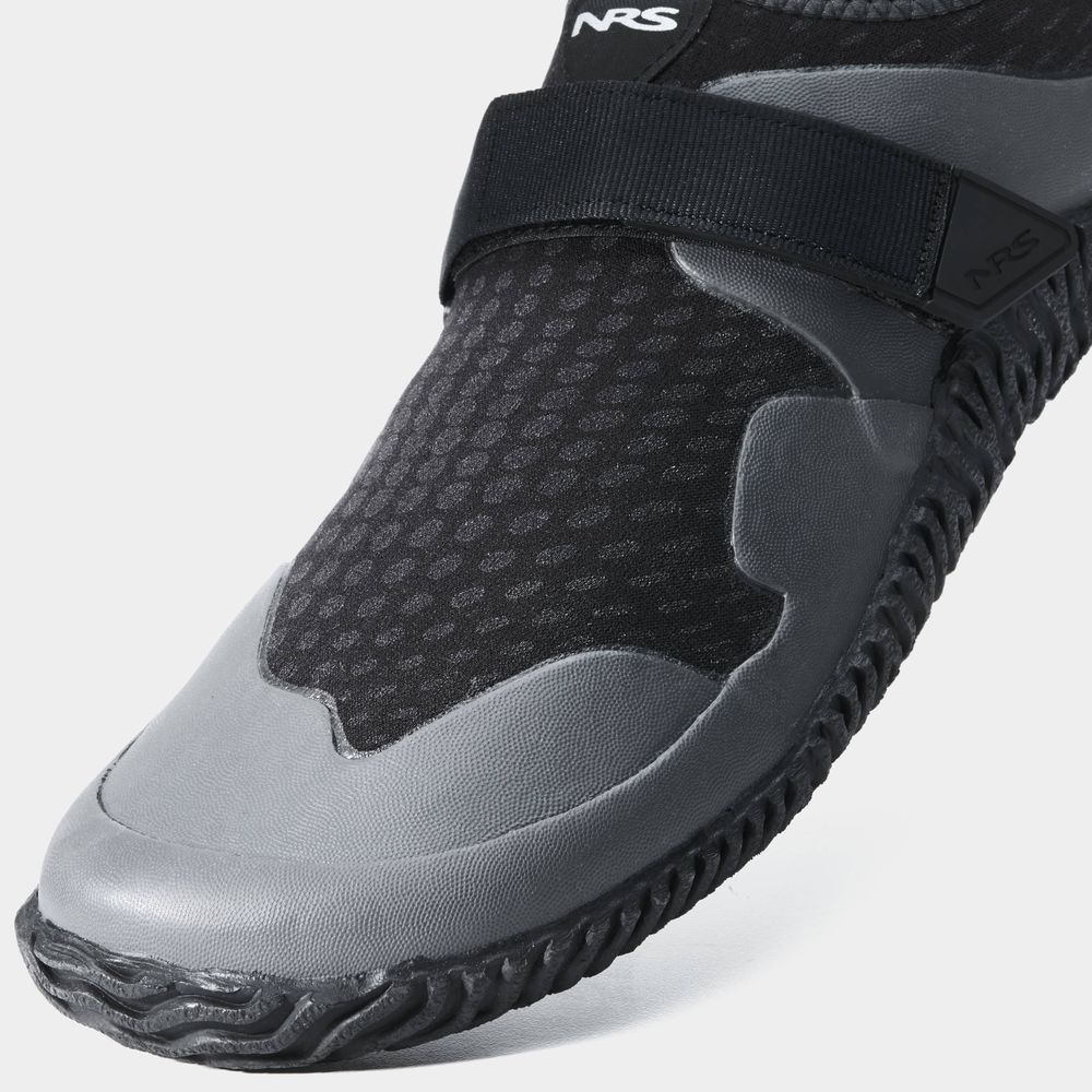 NRS Kicker Wetshoe for Men - Water Sports Shoes for Kayaking, Canoeing & Paddleboarding - Quick-Dry Neoprene Booties with Non-Slip Sole