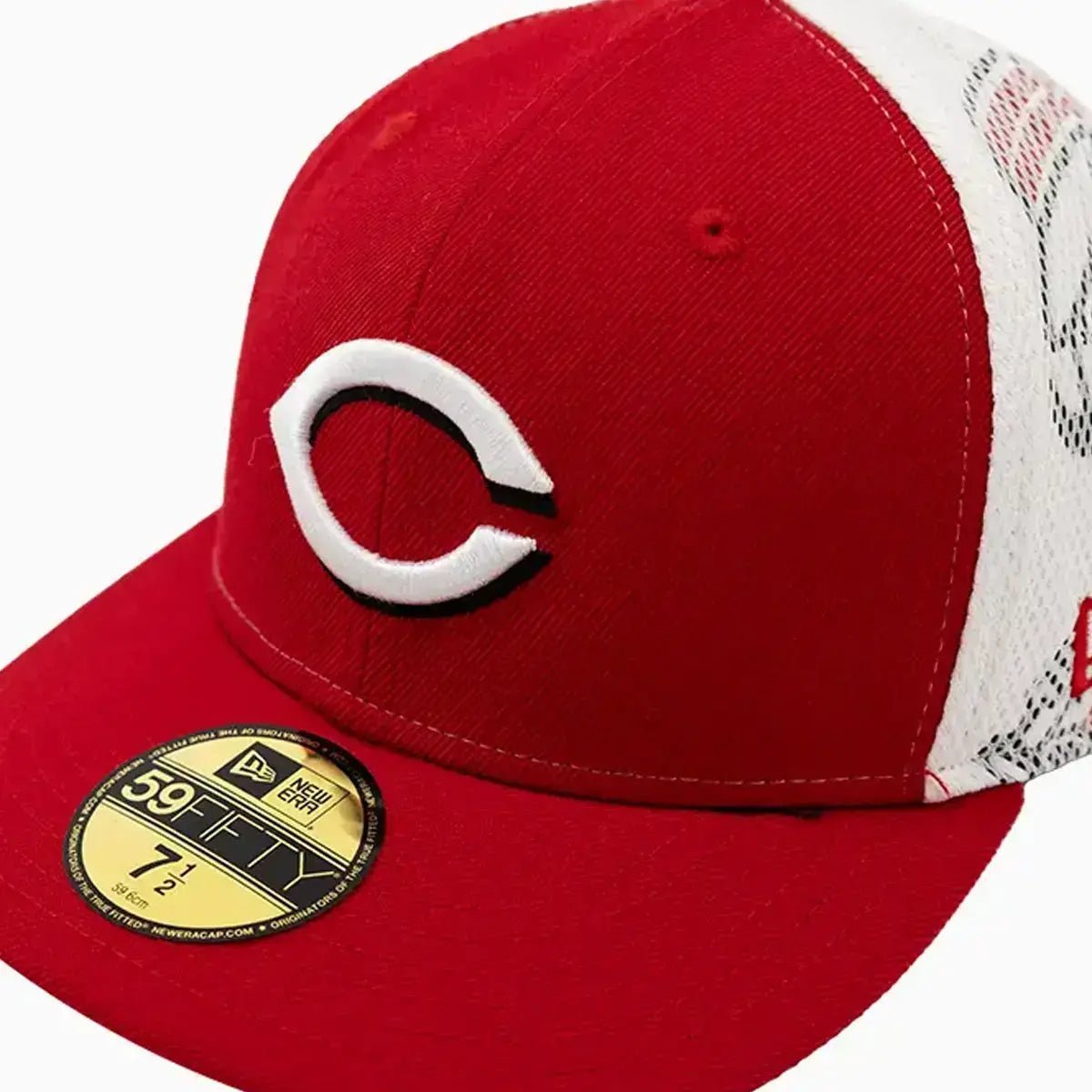 Official Cincinnati Reds MLB 59FIFTY Fitted Baseball Cap - Adjustable Snapback Hat for Men & Women - Perfect for Games, Fan Gear & Streetwear Fashion
