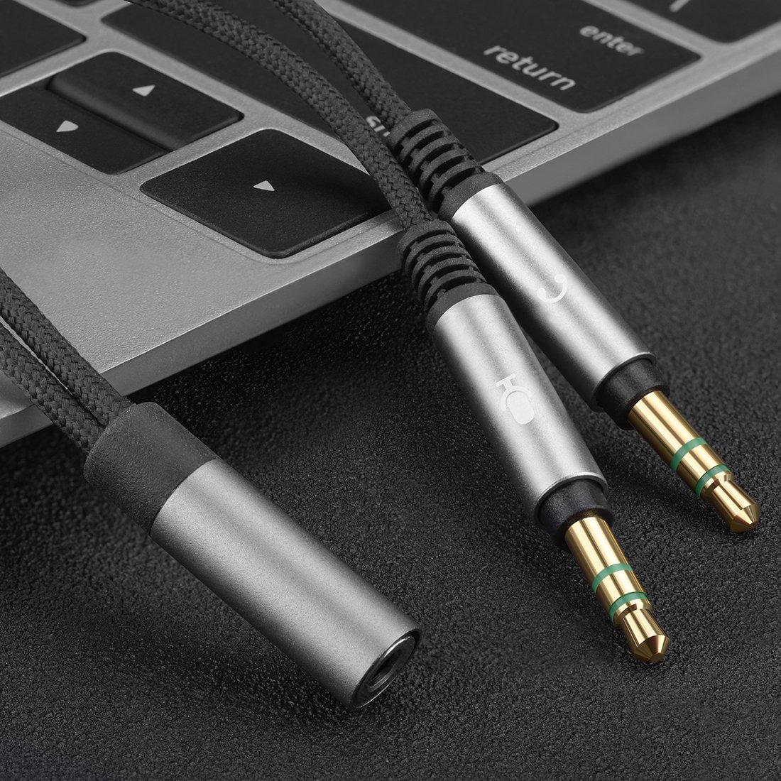 GEEKRIA 3.5mm Headphone Splitter Cable - Nylon Braided Y Adapter for PC, Laptop, Computer (2 Male to 1 Female) - Share Audio with Friends for Gaming, Music & Movies