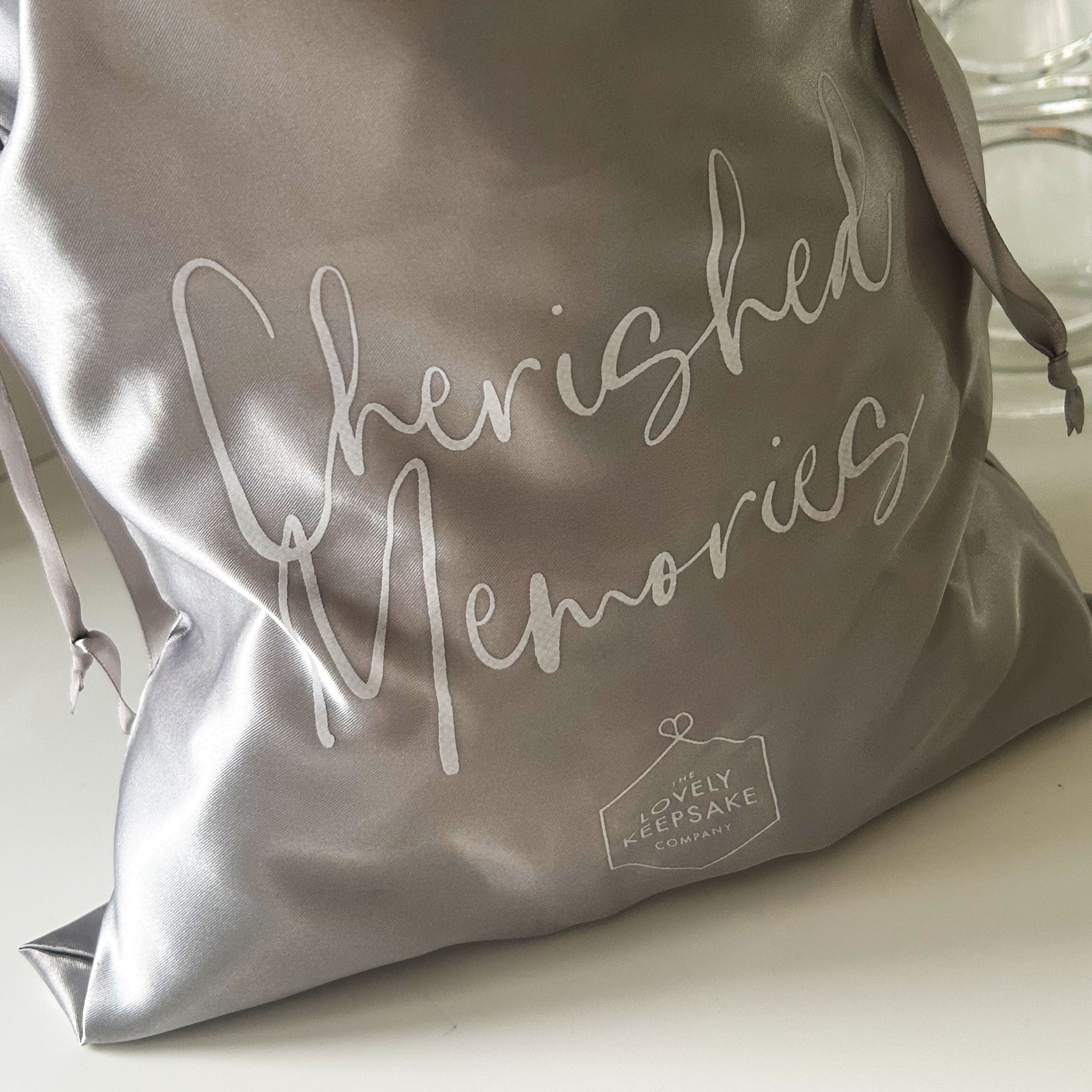 Personalized Dog Ashes Keepsake Urn - Memorial Jewelry for Pet Loss Remembrance | Perfect for Home Memorials, Pet Altars & Grieving Gifts
