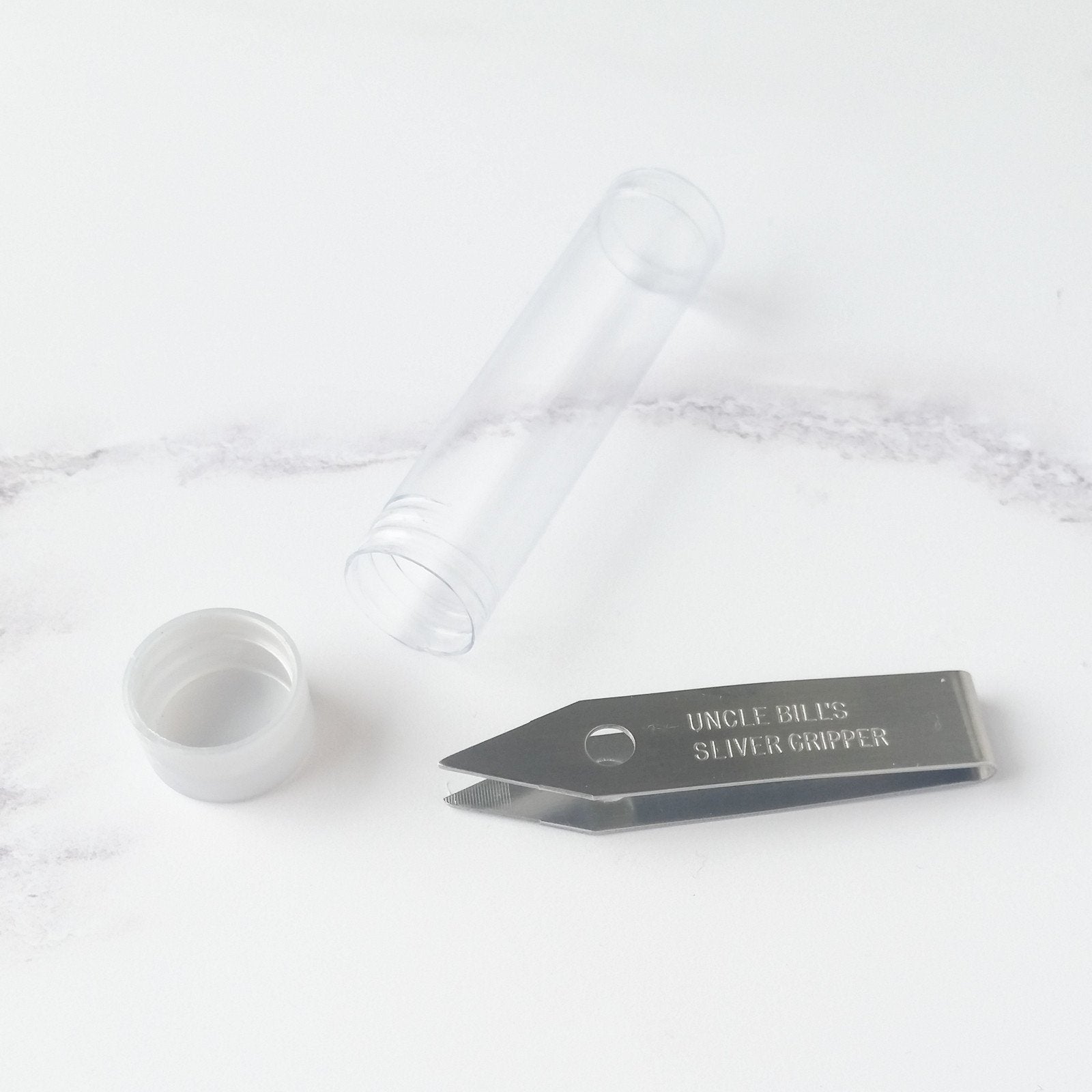 Premium Silver Gripper Needlework Tweezers - Ergonomic Embroidery & Crafting Tool for Precision Work - Perfect for Cross Stitch, Beading, and Jewelry Making