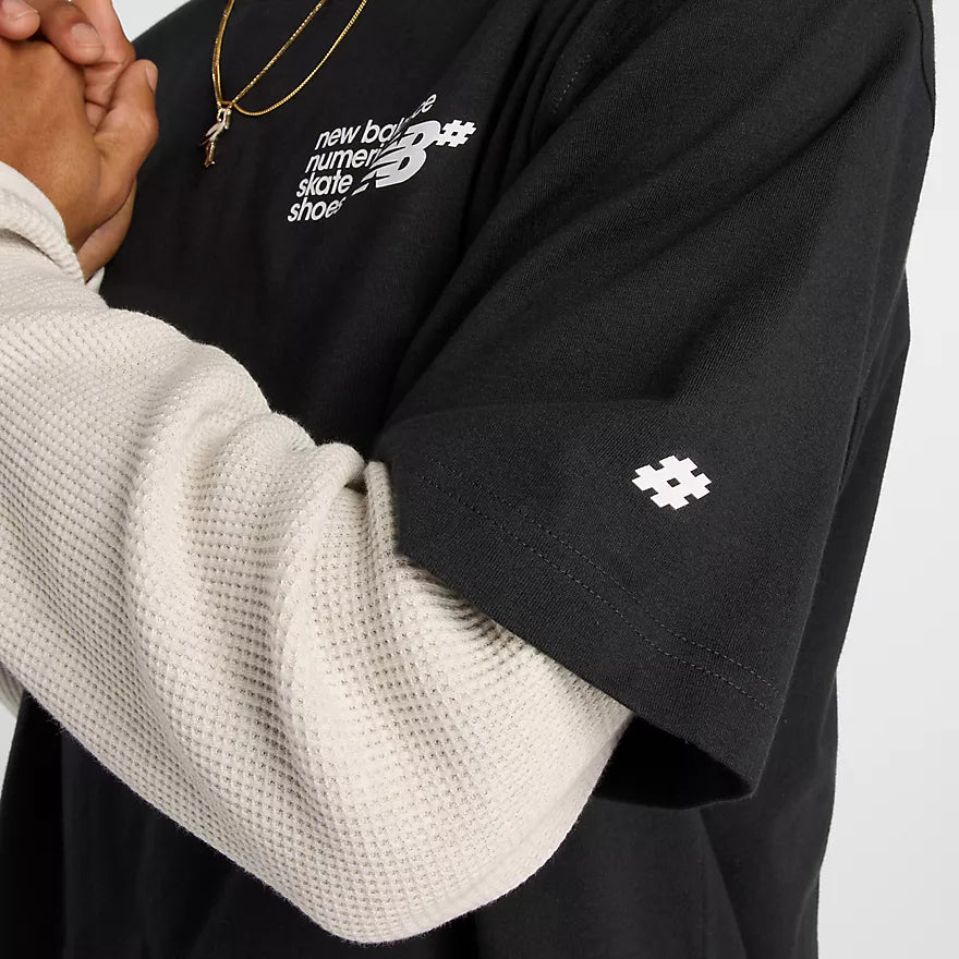 New Balance Numeric Small Logo Jersey T-Shirt for Men - Comfortable & Stylish Casual Wear for Skateboarding & Street Fashion