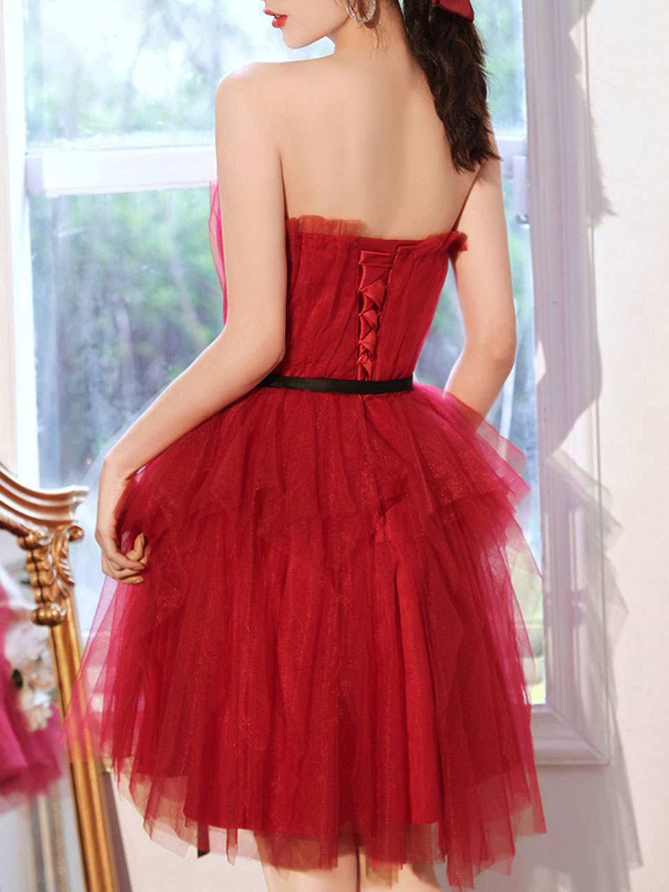 Elegant A-Line Burgundy Short Prom Dress for Women - Cute Homecoming Party Dress for Teens - Perfect for Prom Night, Dances & Special Occasions