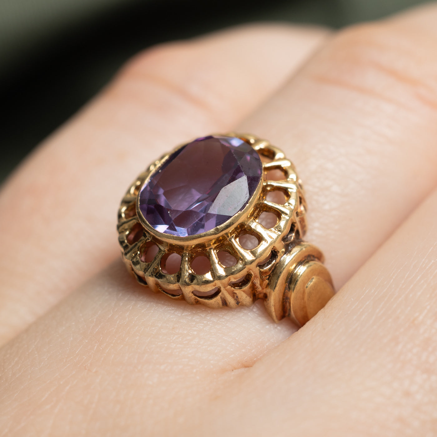 2.65ct Synthetic Color Change Sapphire Cocktail Ring - Size 6.25 | Elegant Evening Wear & Special Occasion Jewelry for Women