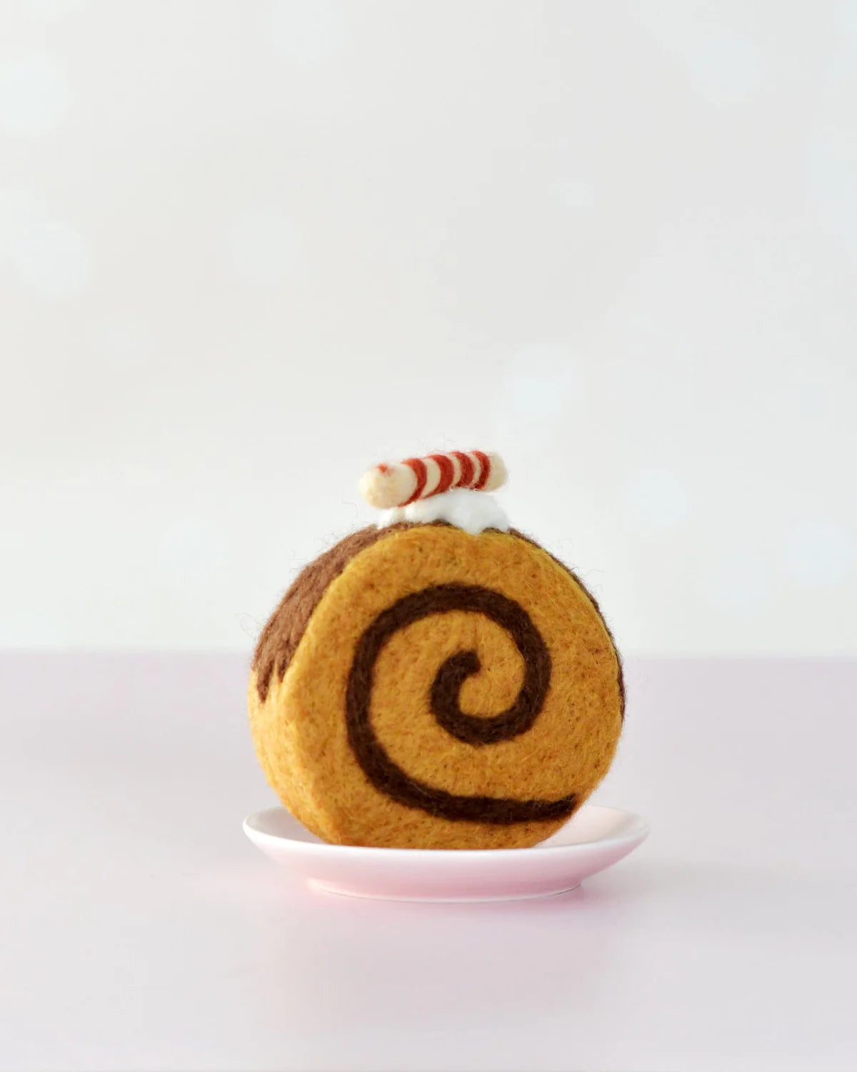 Chocolate Swiss Roll Felt Play Food - Realistic Pretend Dessert Toy for Kids Kitchen Play, Birthday Party & Montessori Learning