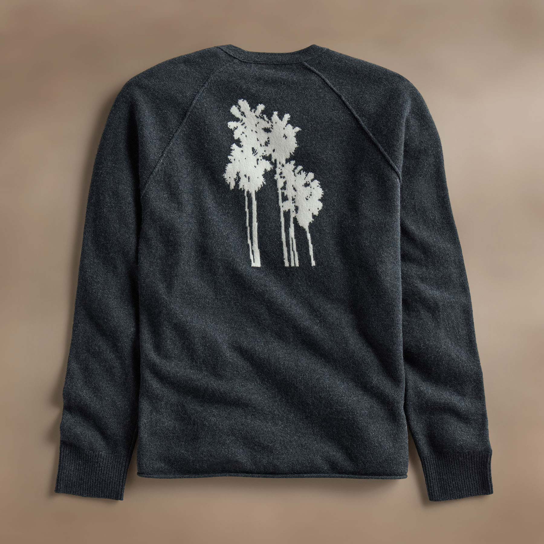 Premium Cashmere Raglan Sweater - Soft & Cozy Palm Tree Design in Coal/Off White - Perfect for Casual Wear, Layering & Winter Fashion