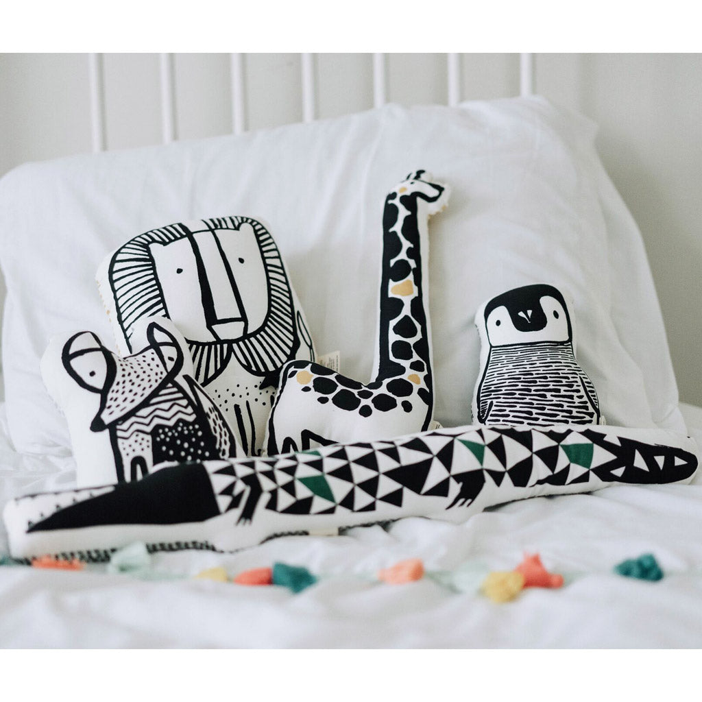 Organic Giraffe Throw Pillow for Nursery & Kids Room Decor - Soft & Eco-Friendly Cushion for Baby Shower Gift, Playroom, or Living Room Accent