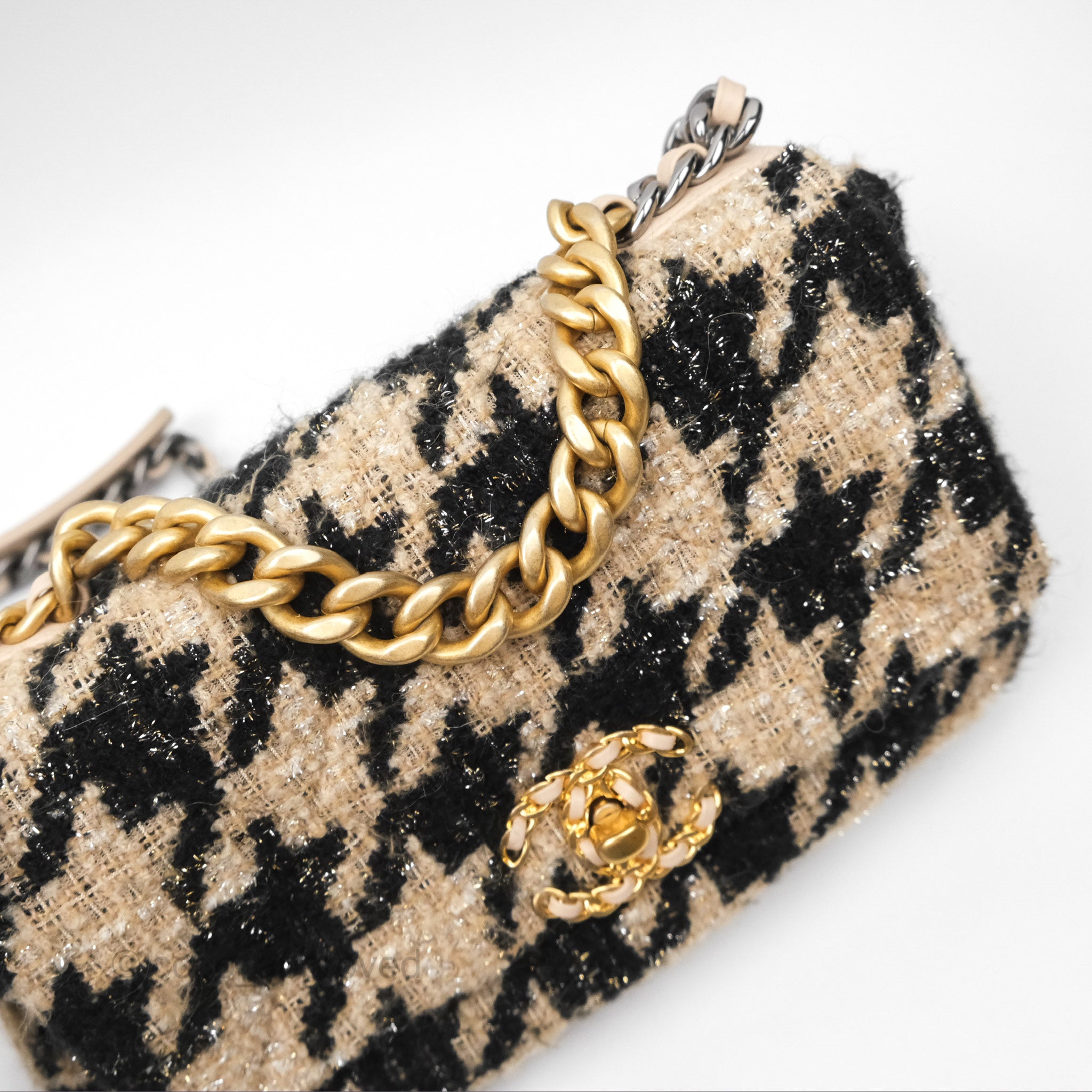 Chanel 19 Small Tweed Houndstooth Handbag - Black & Beige Mixed Hardware Crossbody Bag | Luxury Designer Purse for Women, Perfect for Work, Date Night & Special Occasions