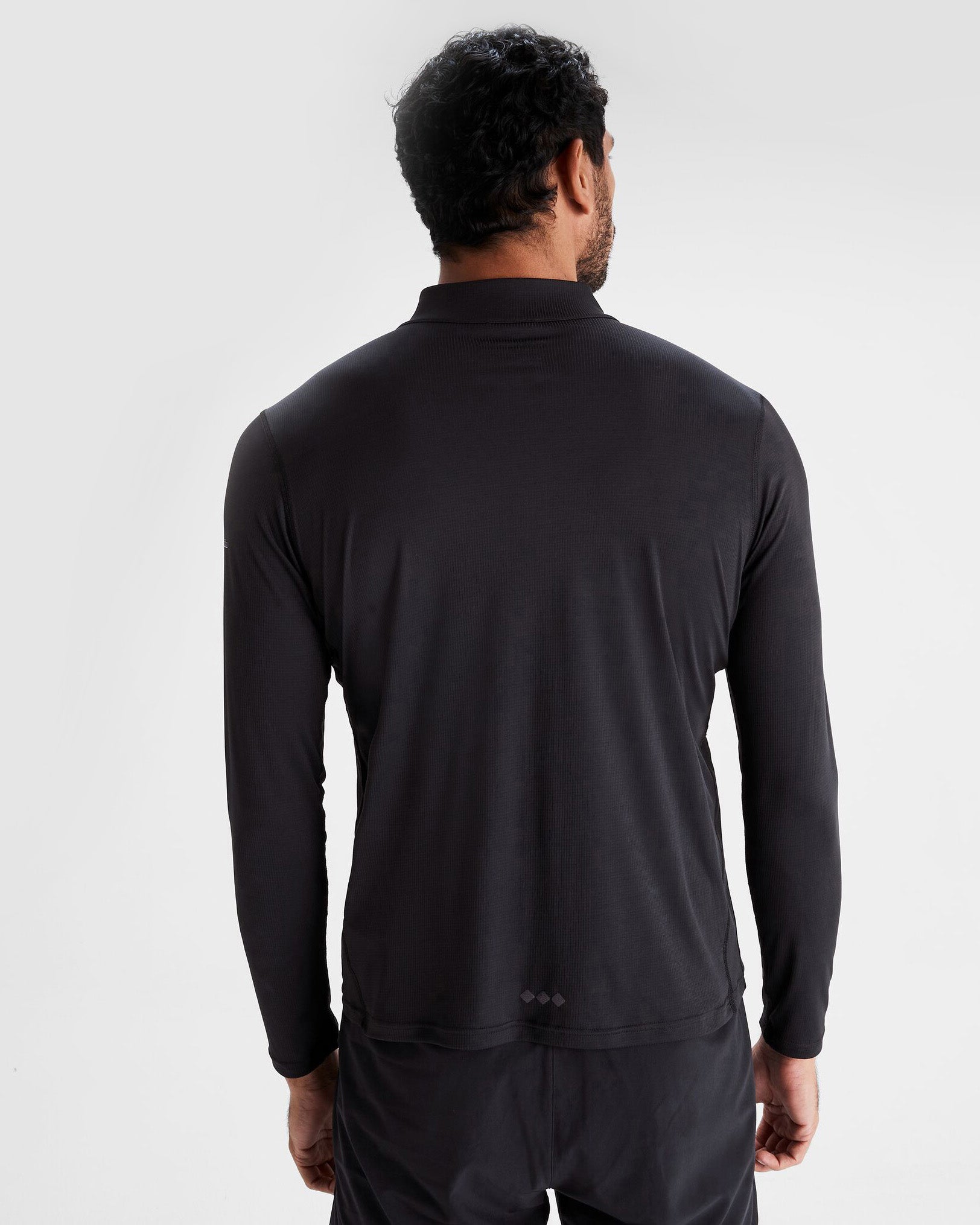 Men's Seeker Quarter Zip Pullover Fleece Jacket - Black Stingray Color for Outdoor Hiking & Casual Wear