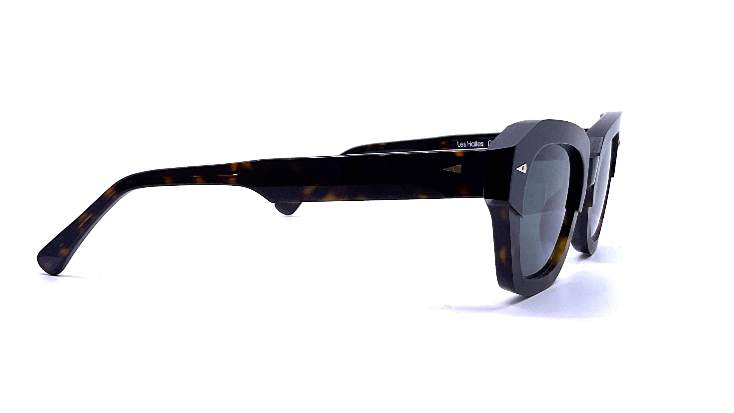 Ahlem Les Halles Sunglasses - Dark Tortoise Frame with UV Protection - Perfect for Outdoor Activities, Travel, and Fashion Accessories
