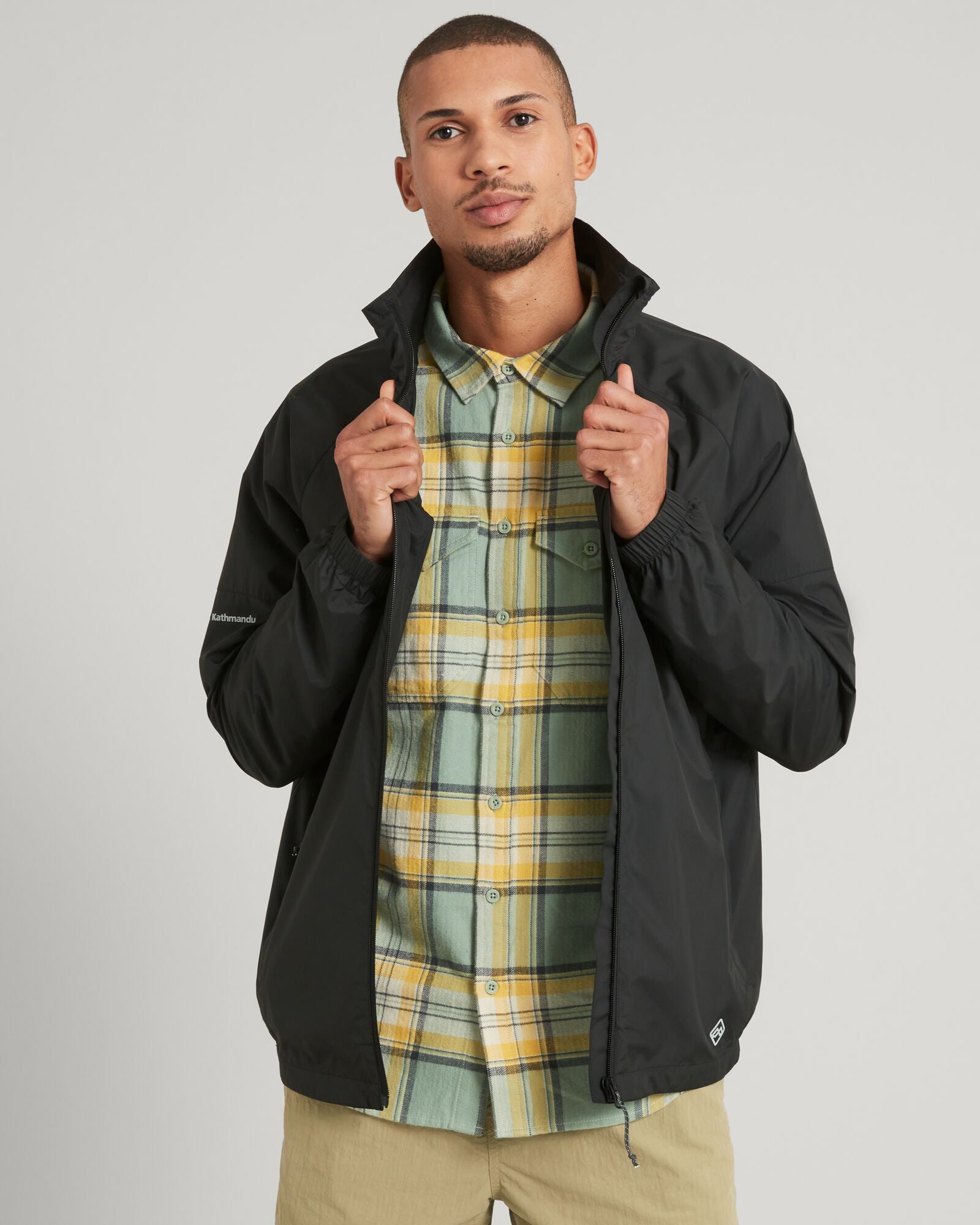WND Chaser Men's Lightweight Windbreaker Jacket - Waterproof Outdoor Running Hooded Raincoat (Black) - Perfect for Hiking, Jogging & Travel
