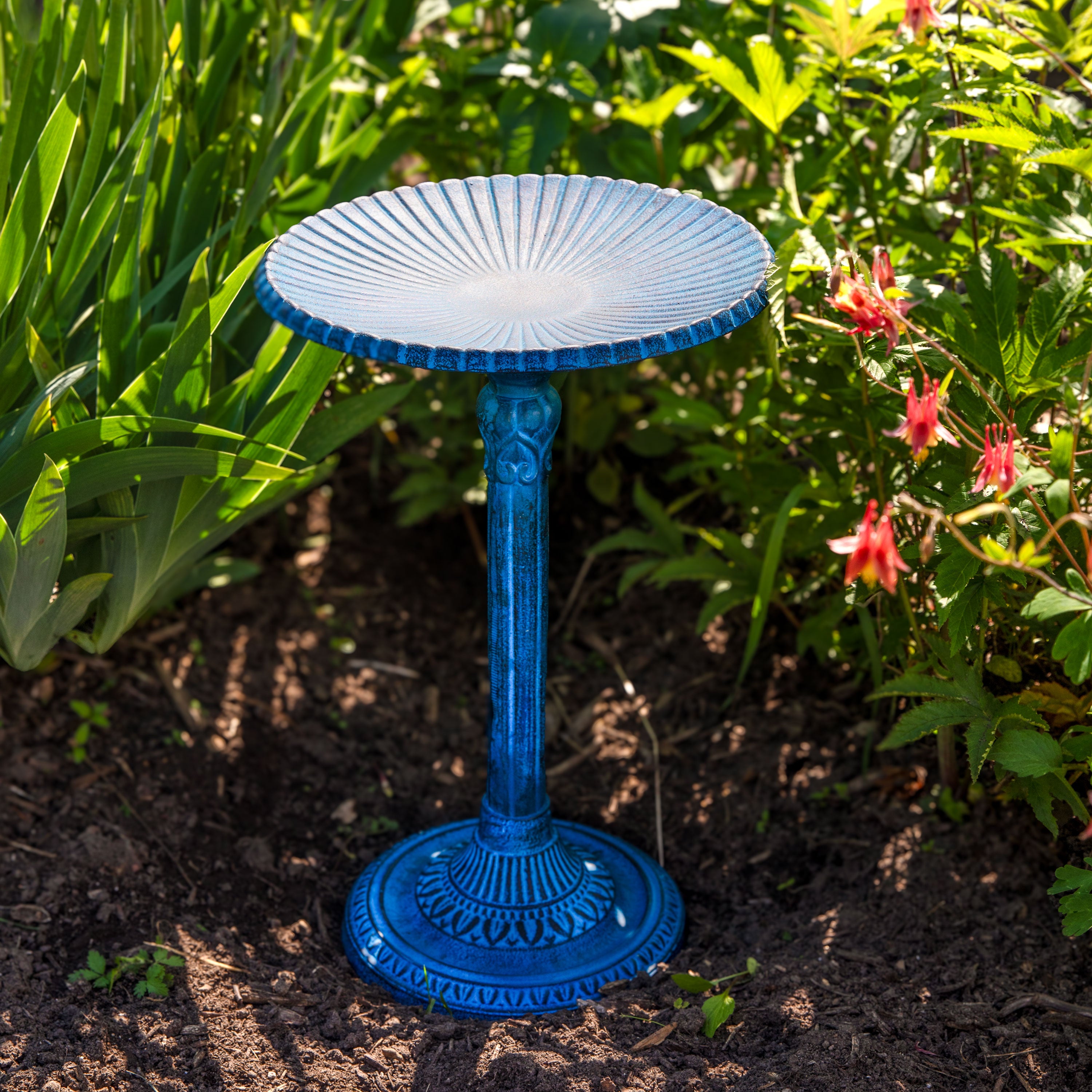 Sunnydaze Art Deco Sunburst Metal Bird Bath with Blue Patina - 14 Inch Outdoor Garden Decor for Birds & Decoration