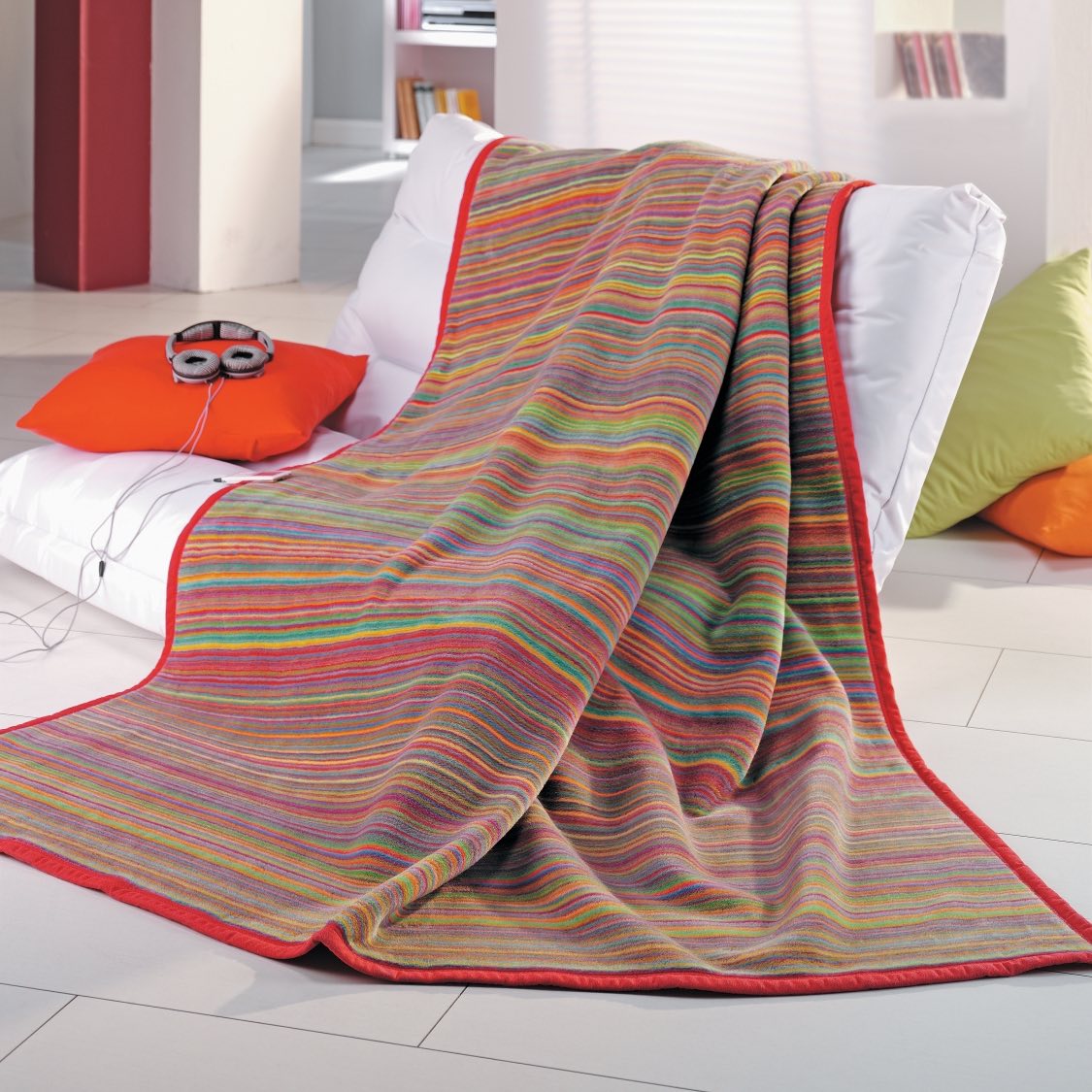 Ibena Malang Luxury Soft Fleece Blanket - Red & Multi Color Cozy Throw for Bed, Couch & Travel - Ultra Warm & Lightweight for Home, Office & Gifts