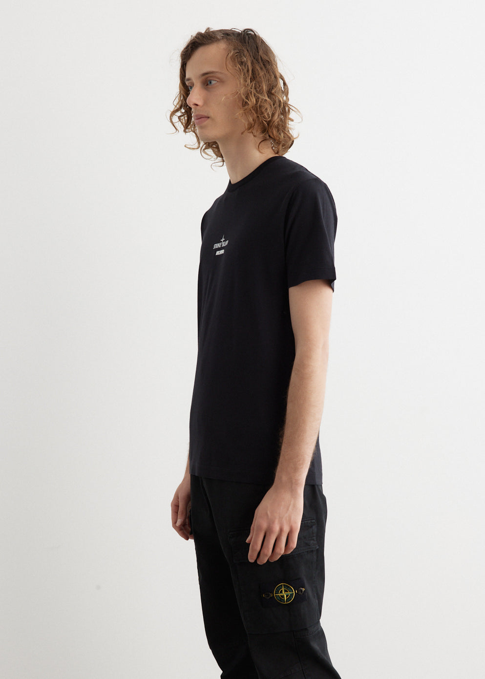 Vintage Archivo Print T-Shirt for Men & Women - Soft Cotton Graphic Tee for Casual Wear, Street Style & Everyday Outfits