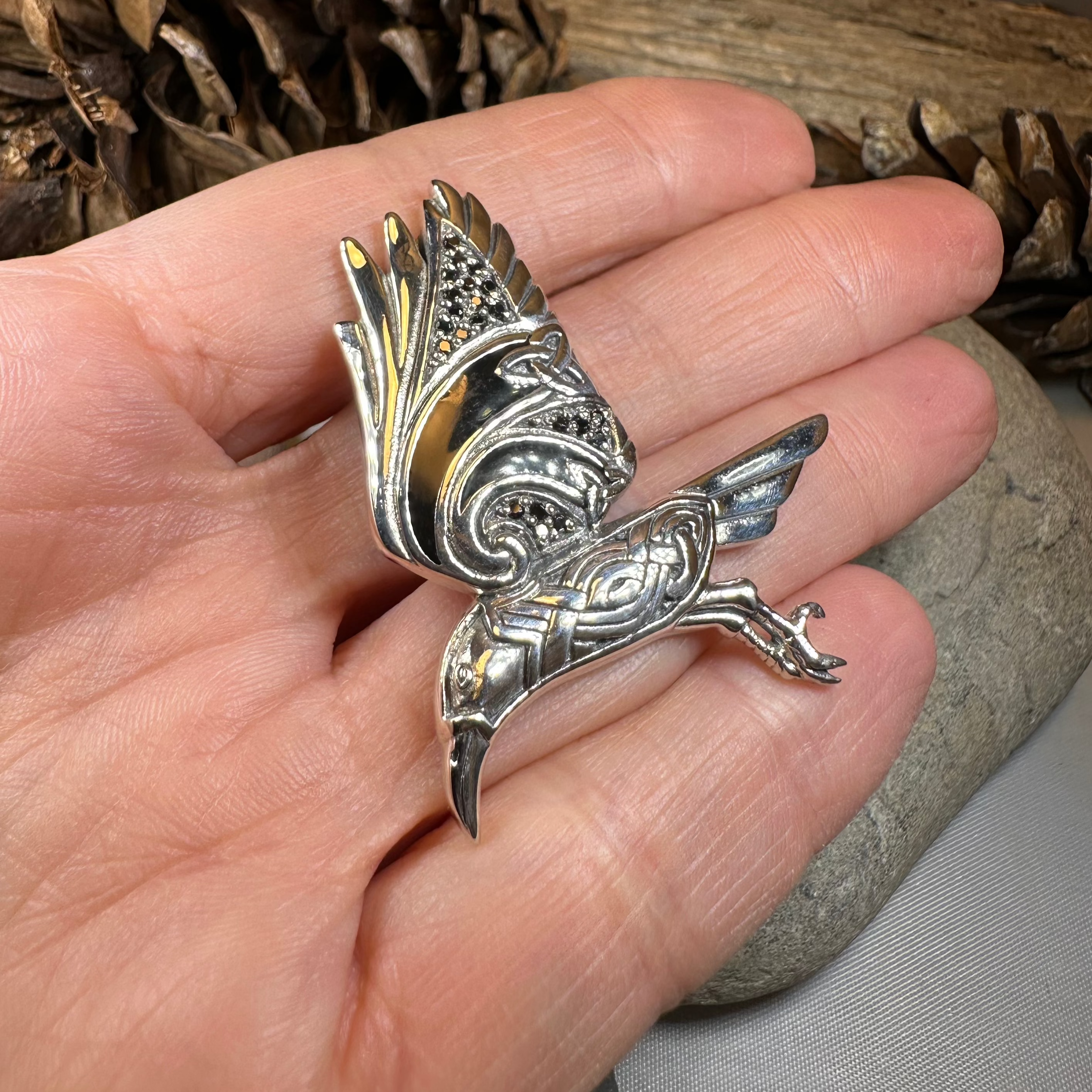 Celtic Raven Necklace - Ashild Viking Jewelry for Women, Handmade Norse Pagan Pendant with Adjustable Chain - Perfect for LARP, Cosplay, and Medieval Fashion