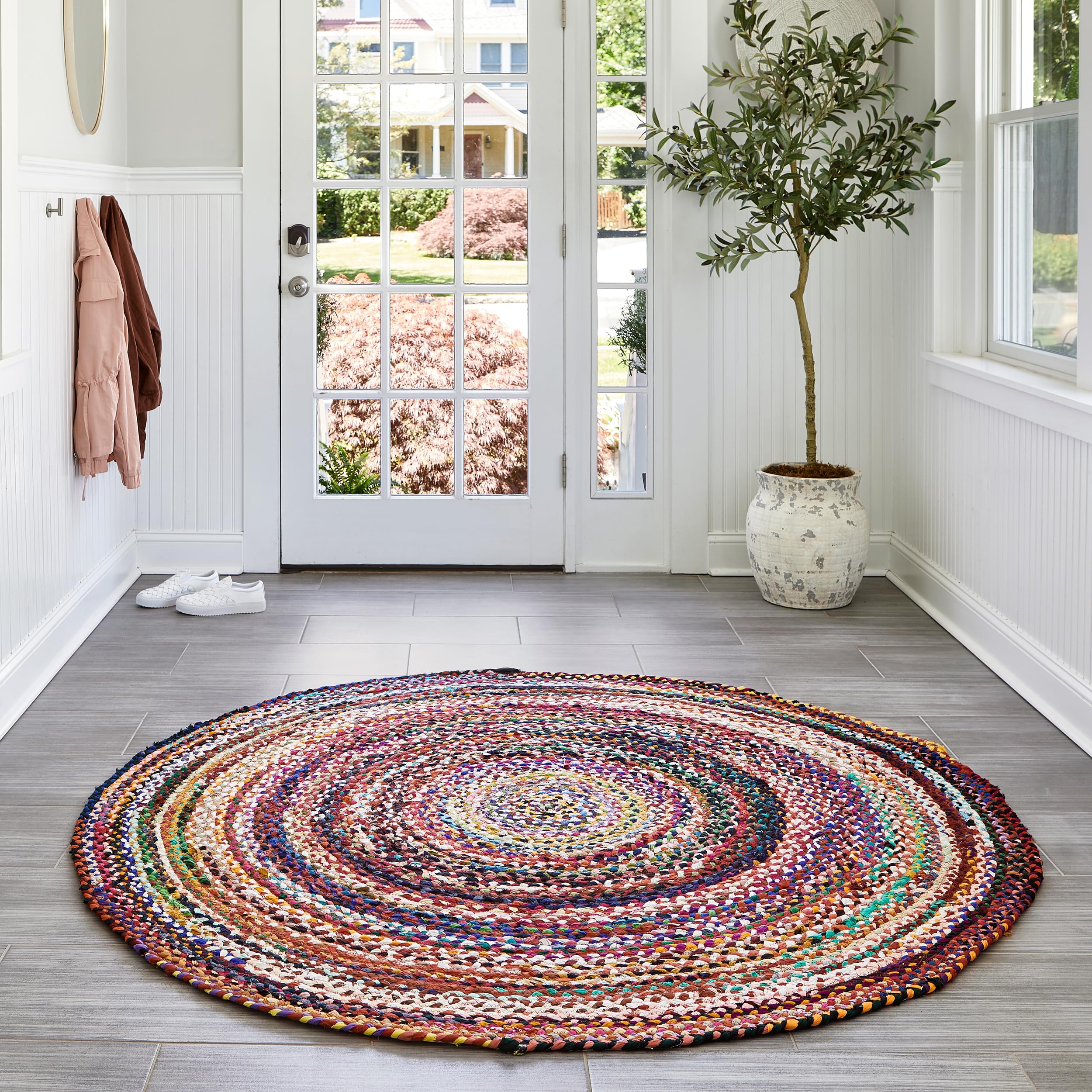 nuLOOM Tammara Bohemian Hand Braided Round Area Rug 4 Feet - Colorful Boho Chic Home Decor for Living Room, Bedroom & Nursery