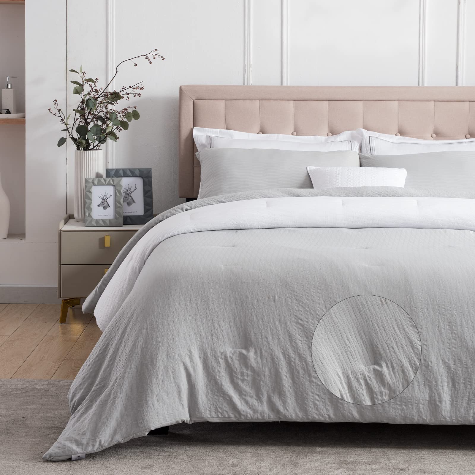 3-Piece King Size Comforter Set - Lightweight Crepe Down Alternative Bedding for All Seasons with 2 Pillowcases (104x90 Inches) - Ultra Soft Grey Comforter Set by Sigoods - Perfect for Cozy Bedrooms, Guest Rooms & Dorm Essentials