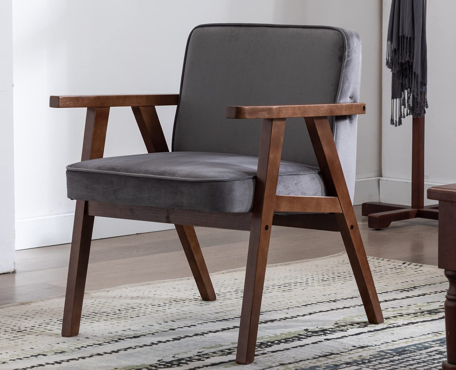 Mid Century Modern Upholstered Accent Chair with Wood Legs - Comfy Reading Armchair for Adults - Perfect for Living Room, Bedroom, Outdoor, Porch & Patio (Gray) - Relaxing & Stylish Seating Solution