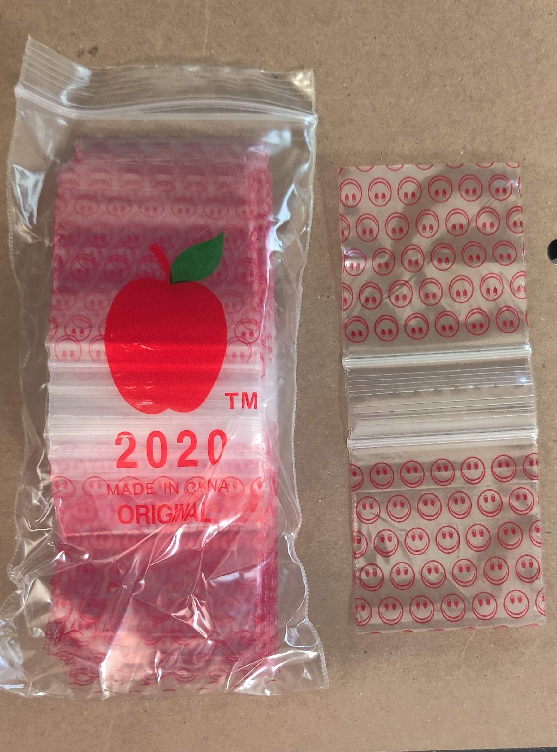 2020 Mini Ziplock Bags with Red Smiley Face - 500 Pack | Small Resealable Plastic Bags for Snacks, Jewelry, Crafts & Organizing