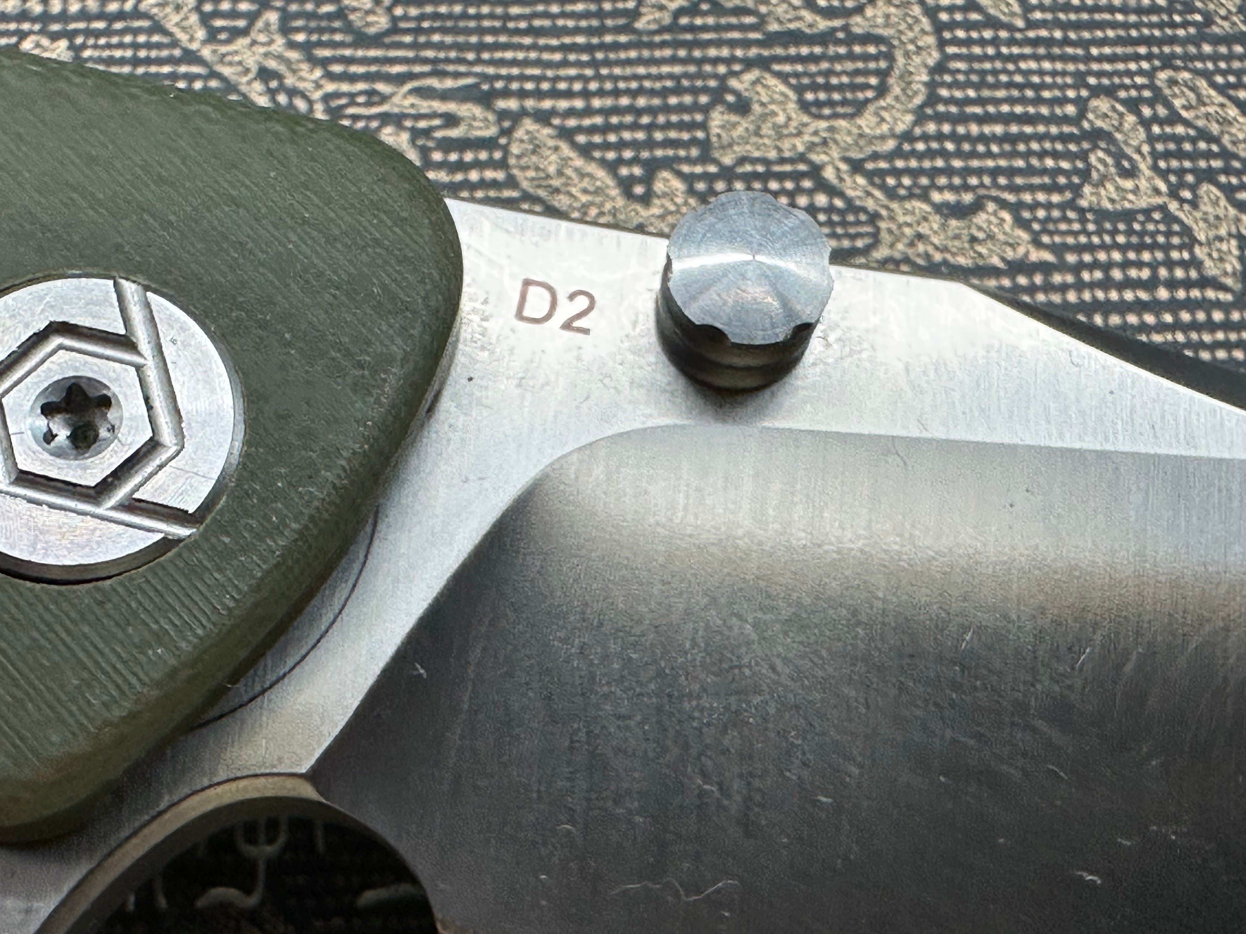 CH KNIVES Sultan Folding Pocket Knife - Army Green G10 Handle, D2 Steel Plain Edge Blade - Outdoor Camping, Hiking, Survival & EDC Tool