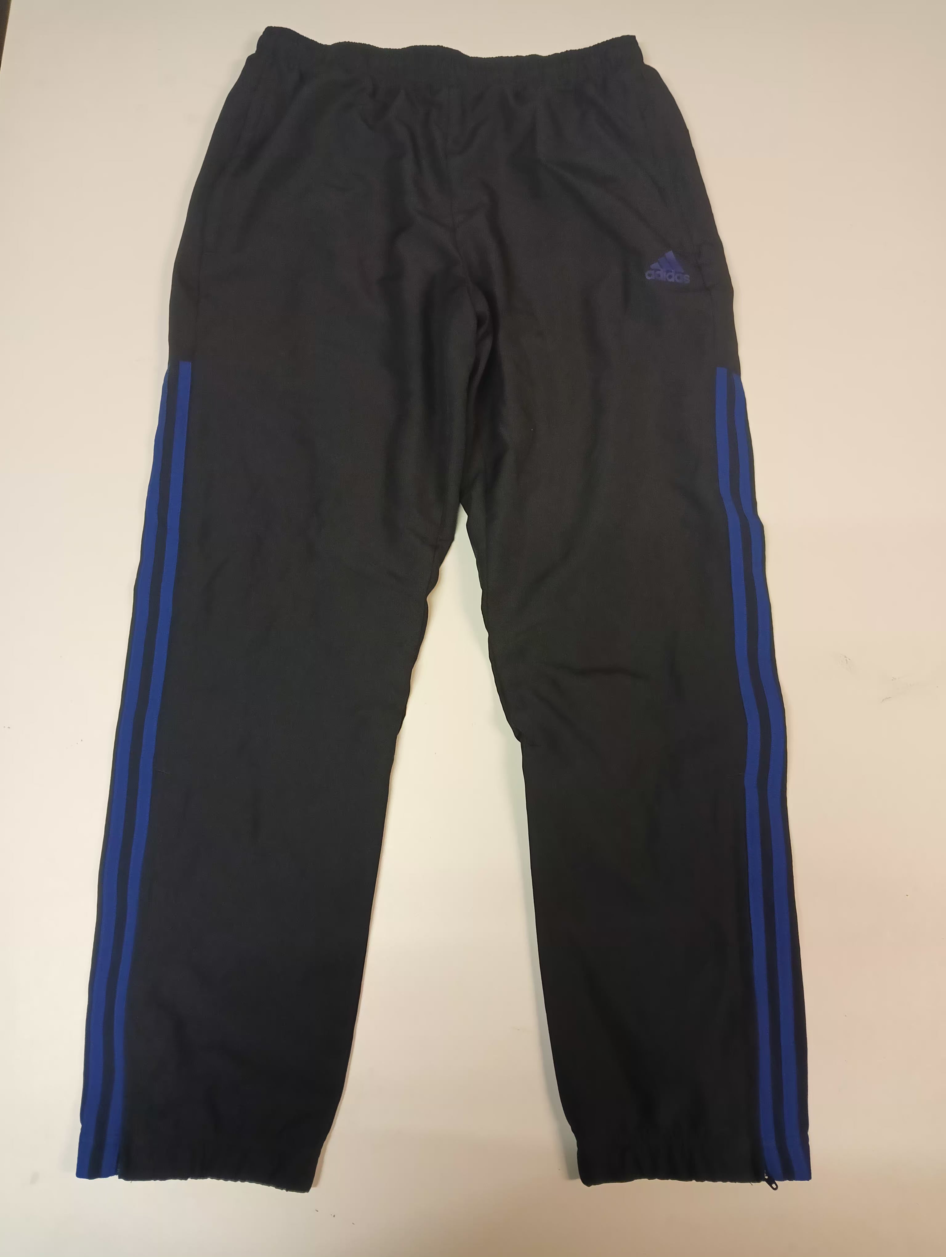 Adidas Vintage Trackpants for Men - Classic Baggy Joggers Sizes S & M (Style 1377) | 90s Retro Athletic Pants for Casual Wear, Street Style & Lounge Comfort