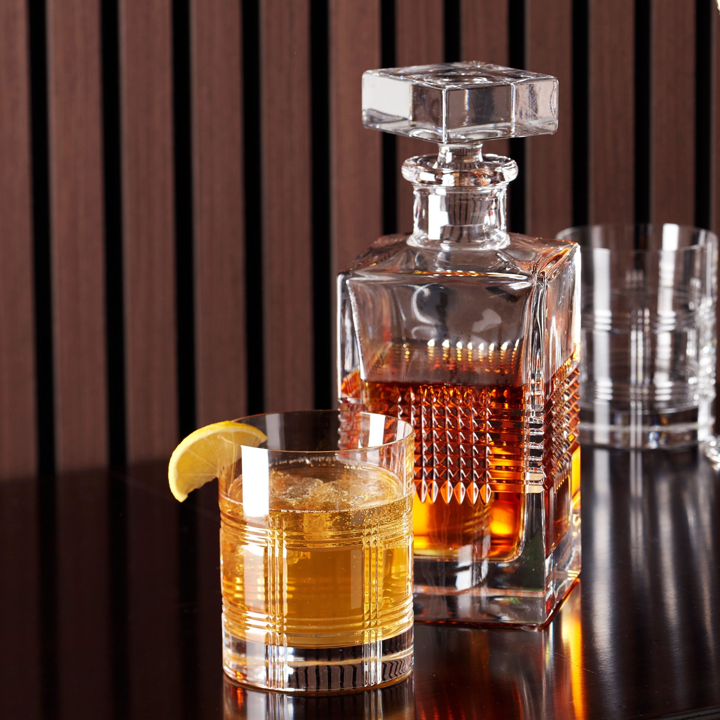Premium Hudson Crystal Double Old Fashioned Glasses Set of 4 - Elegant Whiskey Tumbler for Bourbon, Scotch & Cocktails - Perfect for Home Bar, Gifts & Entertaining