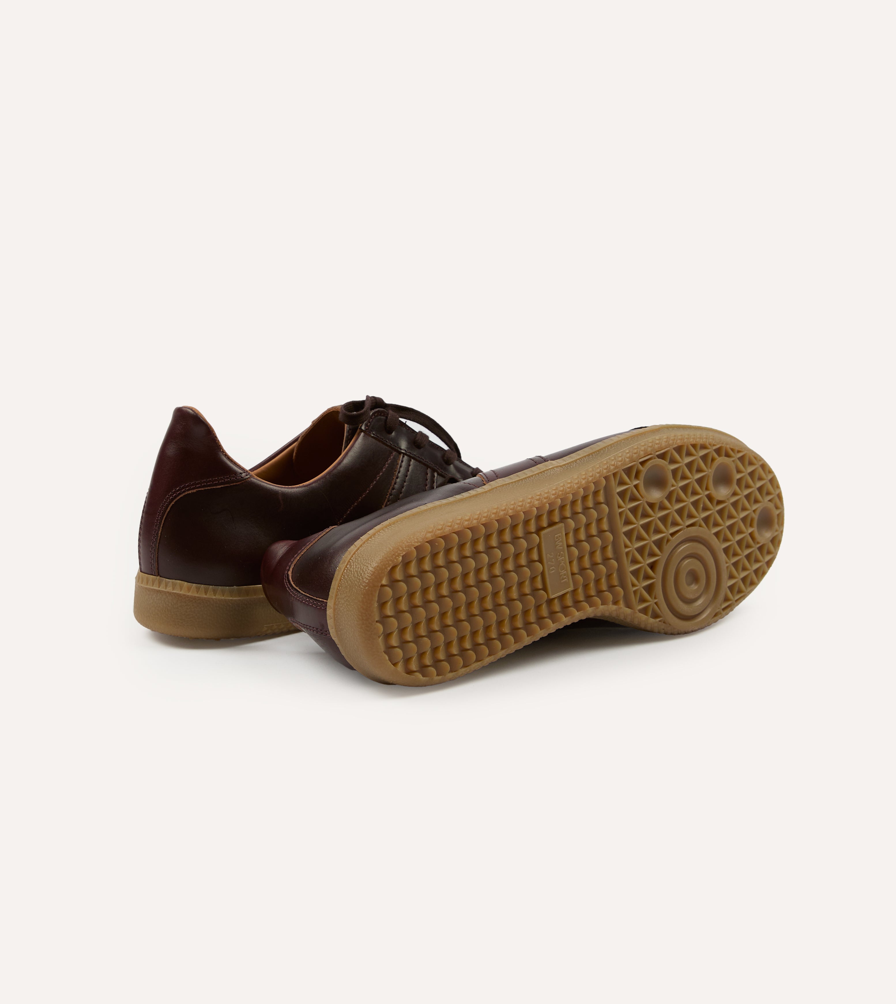Vintage Brown German Military Trainer Shoes - Authentic Reproduction for Men & Women | Casual Wear, Outdoor Hiking & Retro Fashion