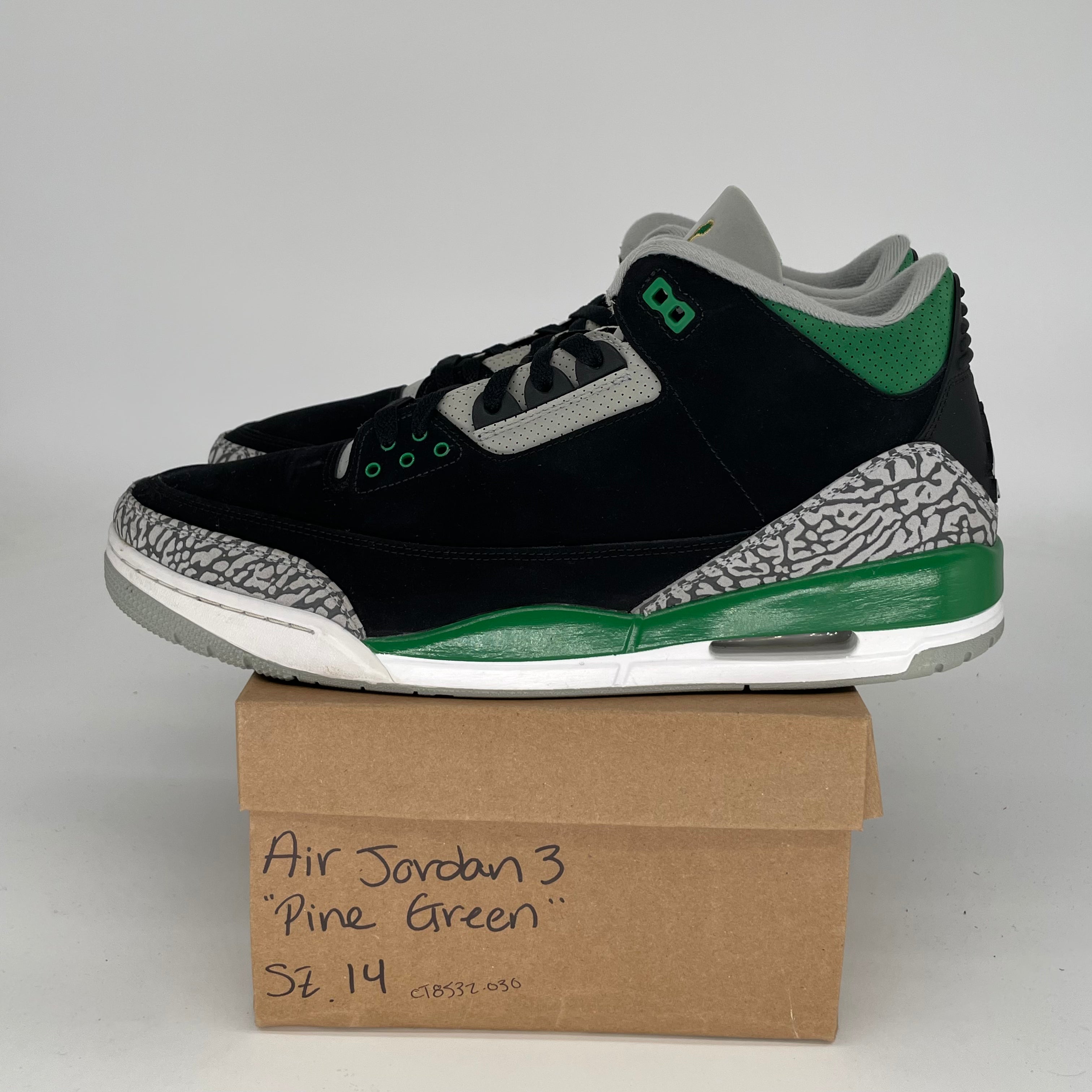 AIR JORDAN 3 Retro Pine Green Basketball Shoes Men's Size 14 (CT8532-030) - Perfect for Sneaker Collectors & Basketball Players