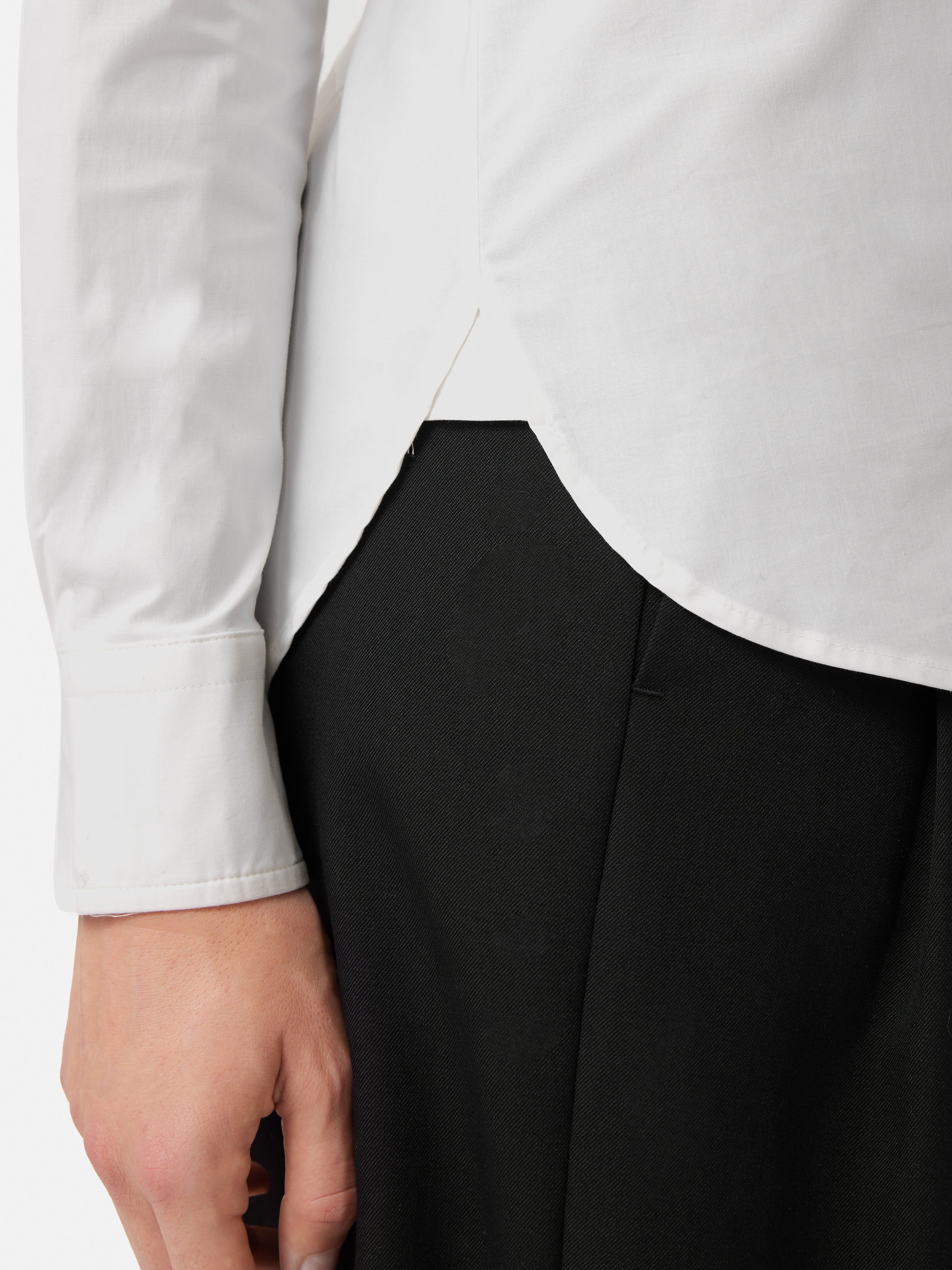 Premium Cotton Fitted Shirt for Men & Women - Slim Fit White Button Down Shirt | Office Wear, Business Casual & Date Night Outfits