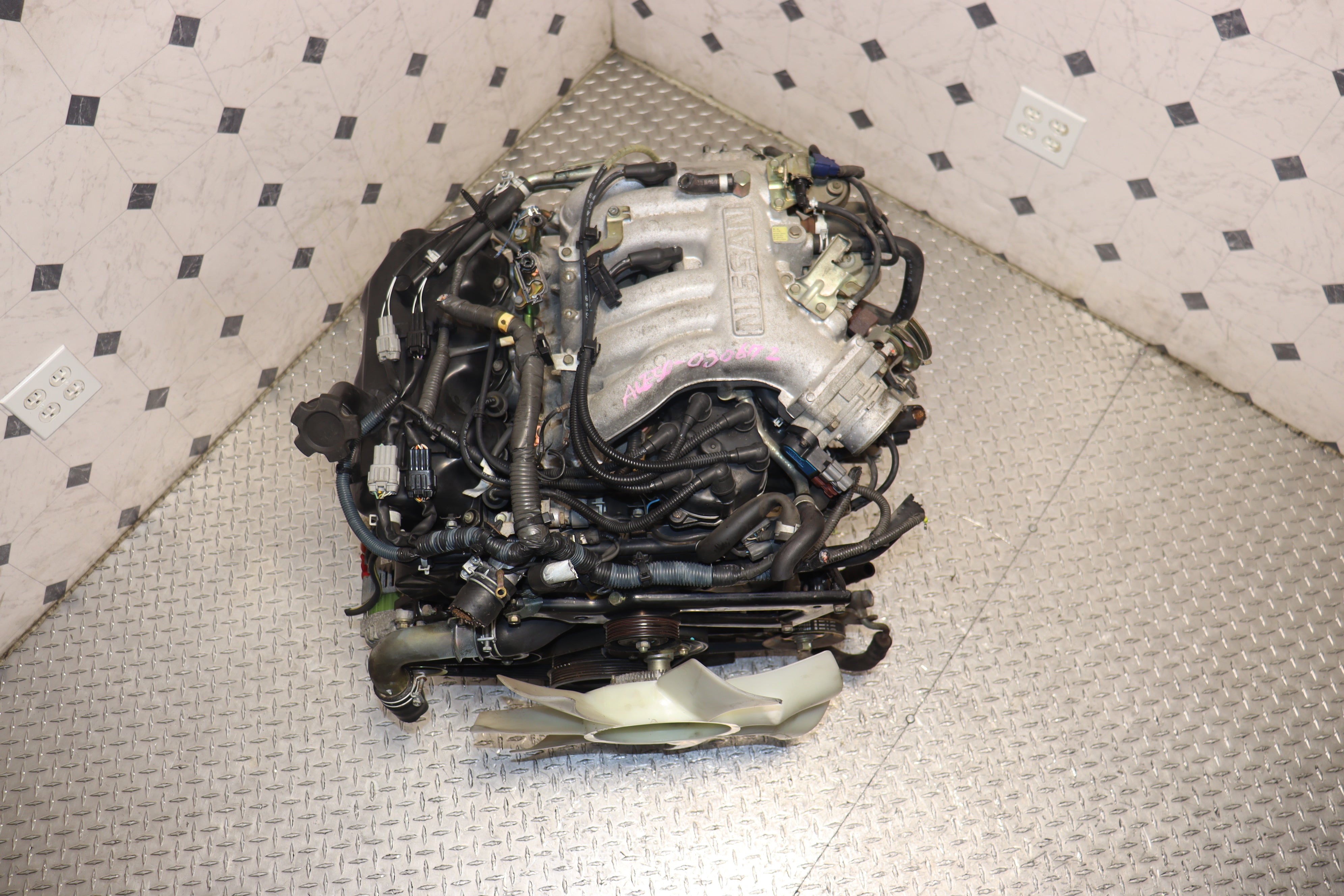 JDM Nissan VG33 3.3L V6 Engine for 1996-2004 Frontier Xterra Pathfinder QX4 - High Performance Replacement Engine for Off-Road & Daily Driving