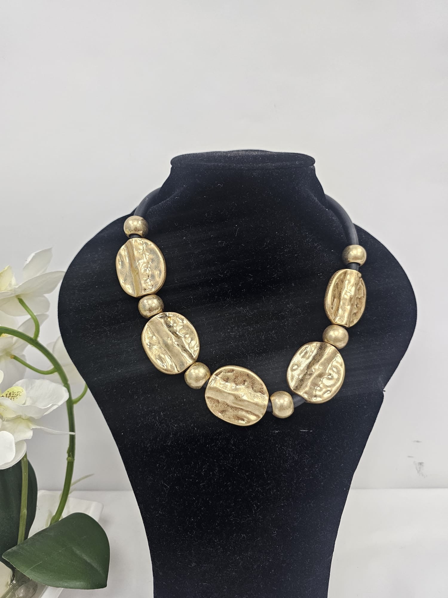 14K Gold Plated Statement Choker Necklace - Elegant & Bold Fashion Jewelry for Women - Perfect for Parties, Weddings & Evening Events