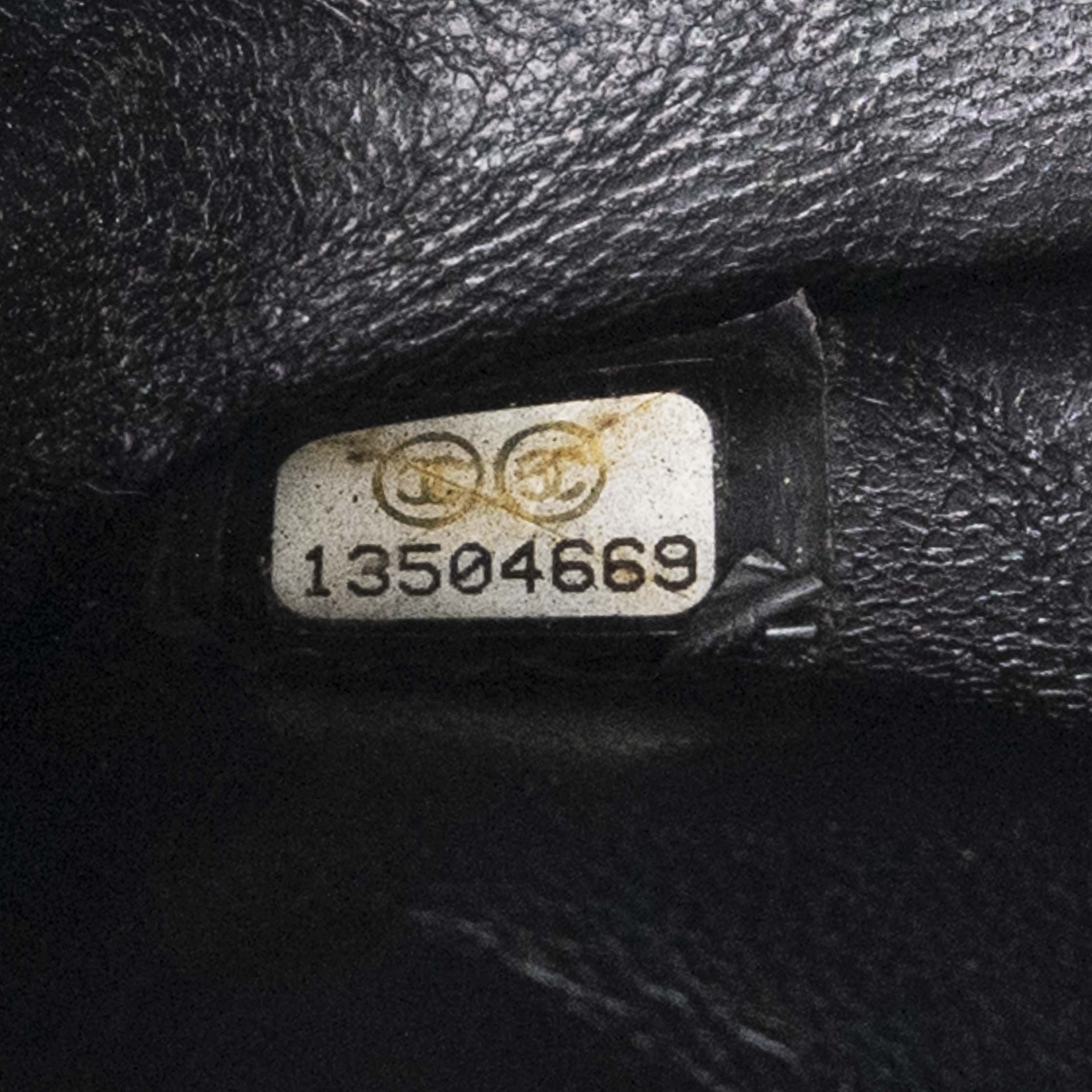 Chanel Black Medium Classic Flap Bag - Timeless Luxury Handbag for Women | Perfect for Work, Evening Events & Everyday Use