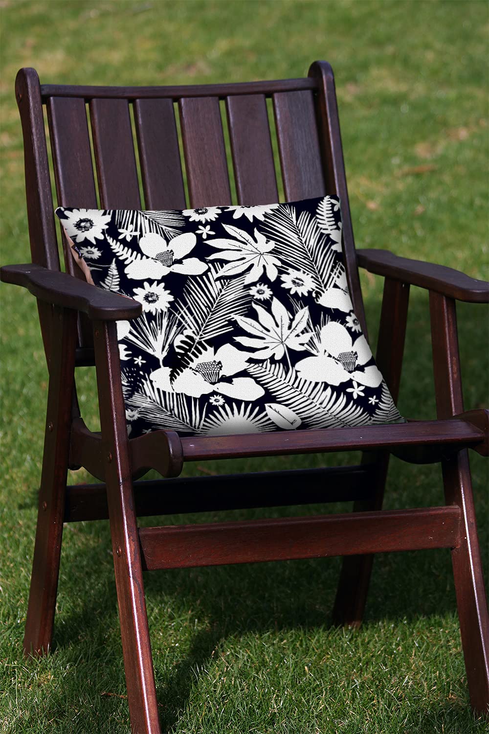 Toland Home Garden Set of 2 Fern & Flower Summer Pillow Covers 18x18 Inch - Square Decorative Throw Pillows for Indoor & Outdoor Use - Perfect for Patio, Living Room, and Bedroom Decor