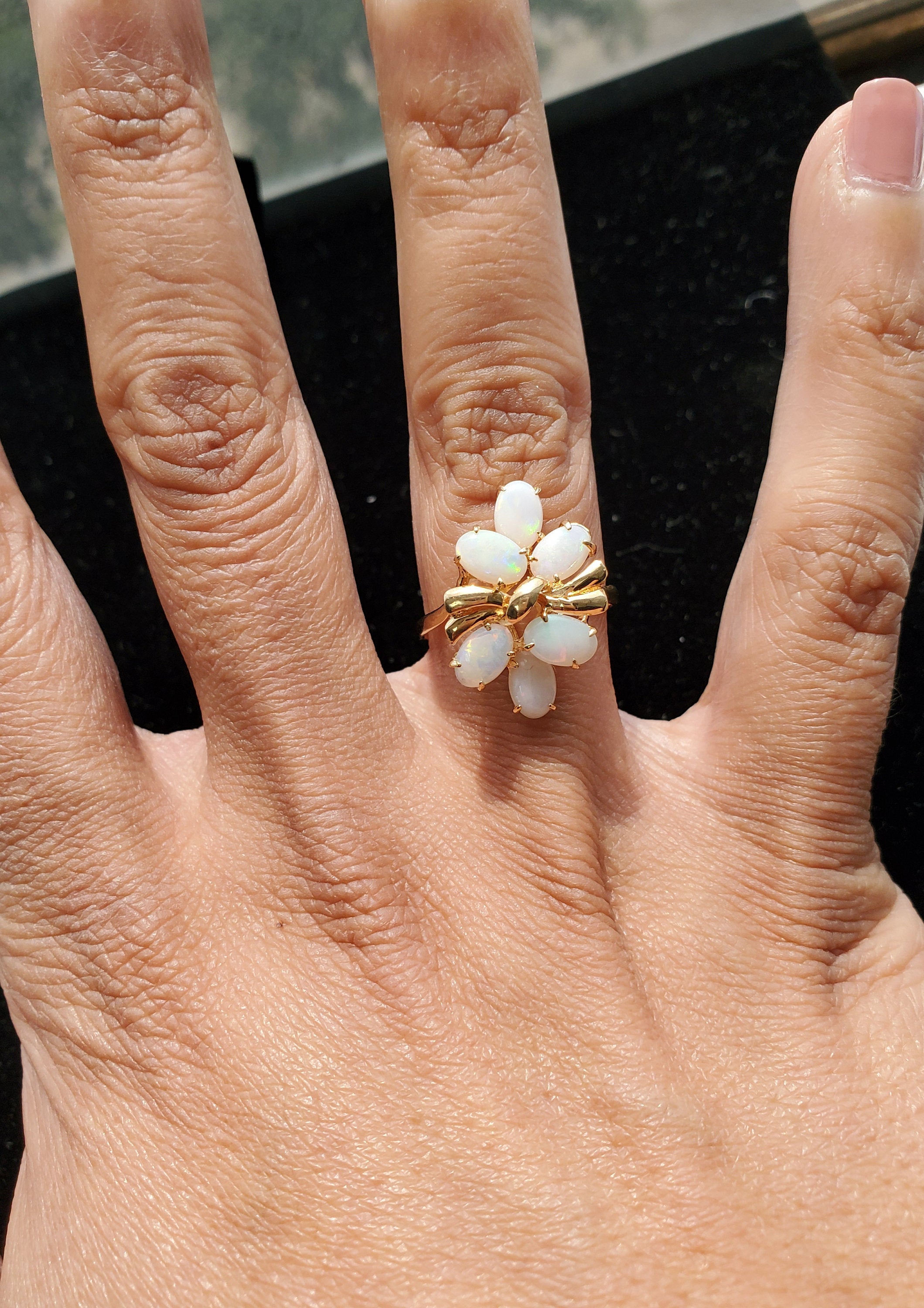 14K Yellow Gold Oval Opal Cluster Ring for Women - Elegant Vintage Style Jewelry Gift for Birthday, Anniversary & Special Occasions