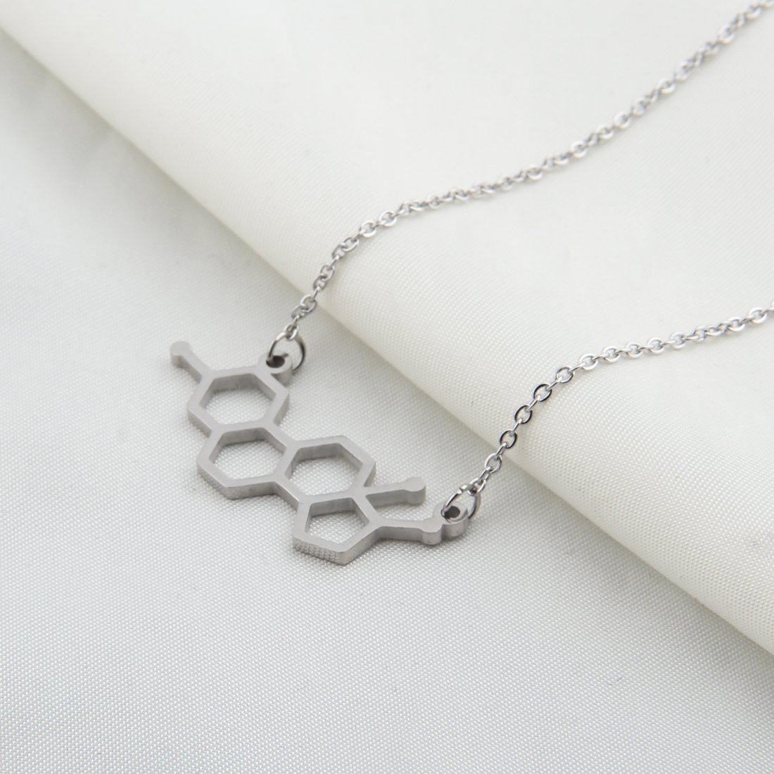 KUIYAI Estrogen Molecule Pendant Necklace - Science Jewelry for Women, Female Symbol Gift for Her - Perfect for Birthdays, Anniversaries & Women's Empowerment Events