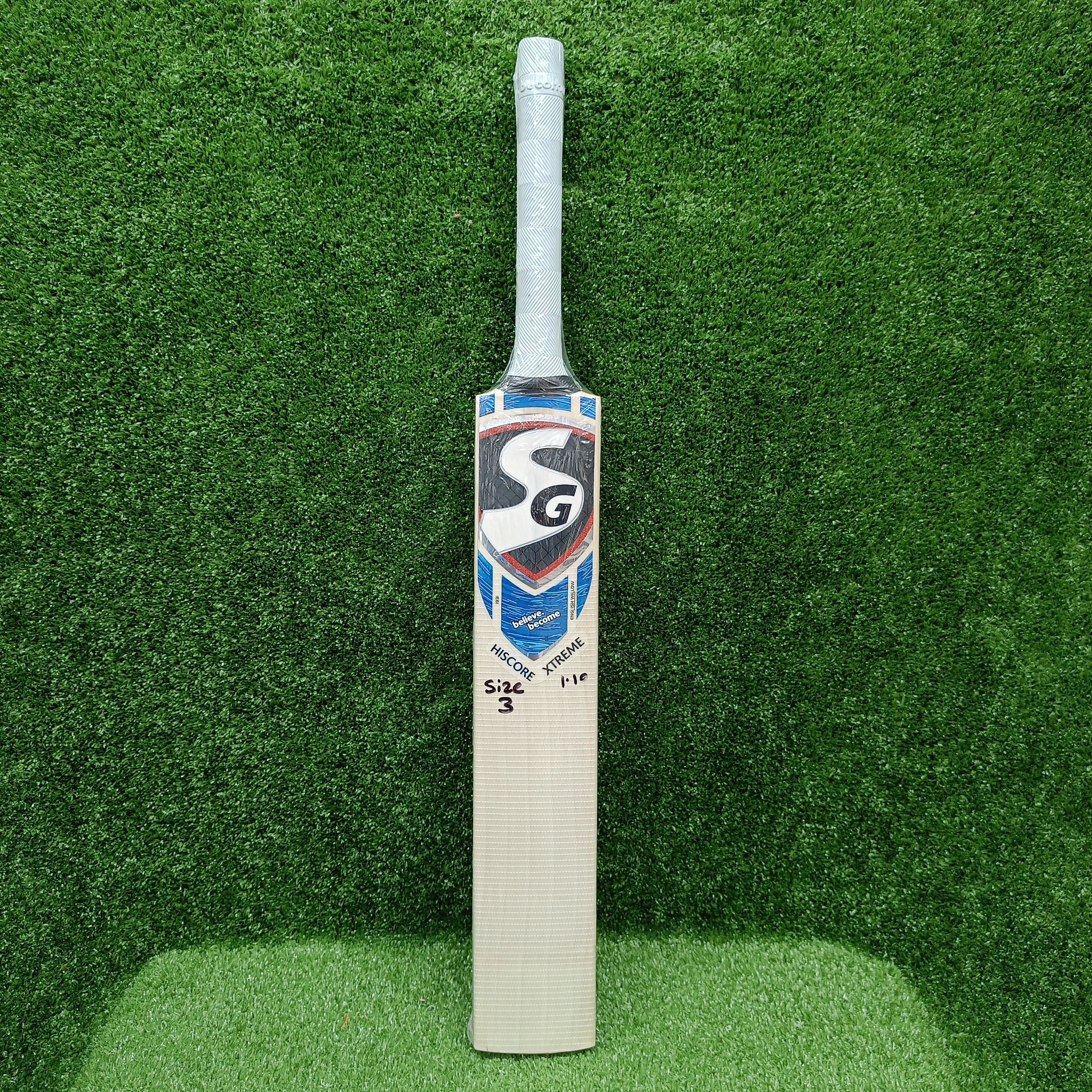 SG Hiscore Xtreme Junior/Youth Cricket Bat - Lightweight & Durable for Young Players - Perfect for Practice, Matches & Training Sessions