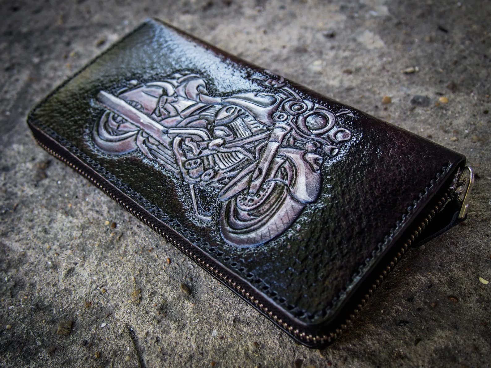 **Men's 3D Genuine Leather Biker Wallet with Zip Closure - Handmade Carved & Tooled Airbrush Art - Custom Personalized Motorcycle Wallet for Men - Perfect for Bikers, Riders & Gift Giving**