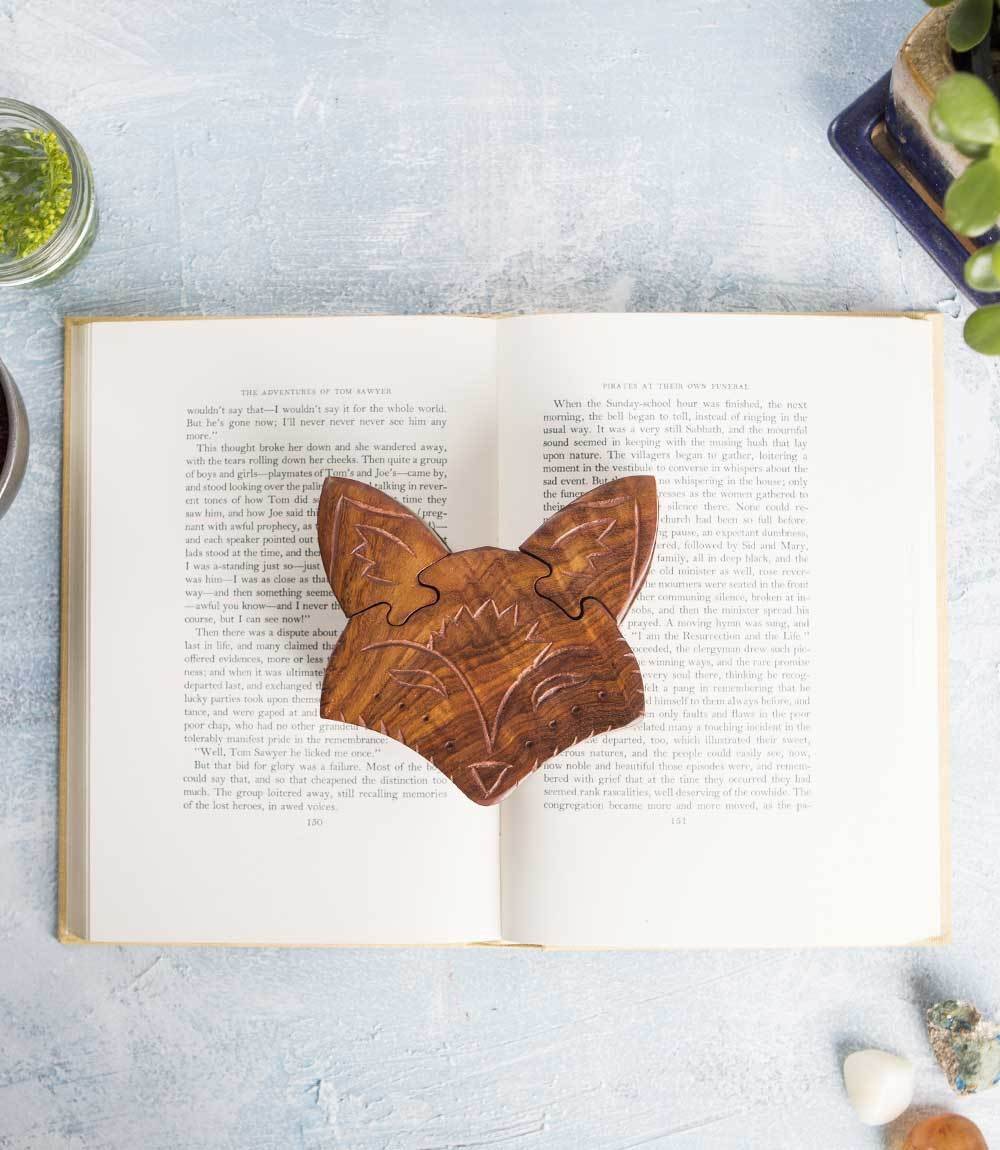 Hand Carved Solid Wood Fox Puzzle Box with Secret Compartment - Brain Teaser & Jewelry Storage - Perfect for Gifts, Home Decor, and Puzzle Enthusiasts