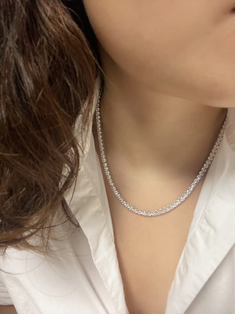 Round Colorless Diamond Moissanite Necklace for Women - Wedding Tennis Eternity Necklace Adjustable in Silver & Gold - Bridal, Anniversary, Engagement Gift - Perfect for Weddings, Date Nights & Special Occasions