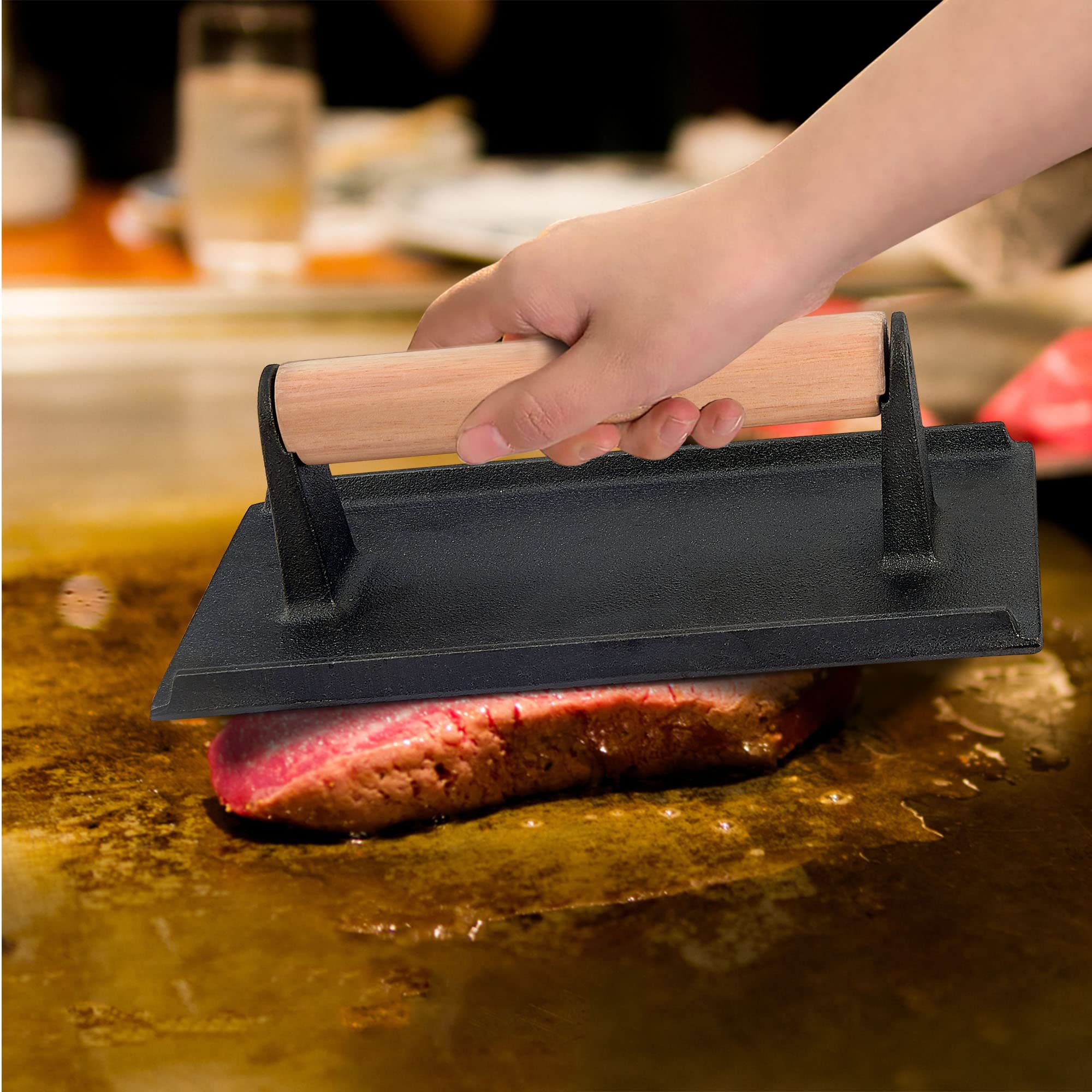 Leonyo Heavy Duty Cast Iron Grill Press with Wood Handle - Pre-Seasoned Bacon Press & Burger Smasher for Griddle Cooking - Perfect for Burgers, Steak, Panini, Sandwiches (8.2