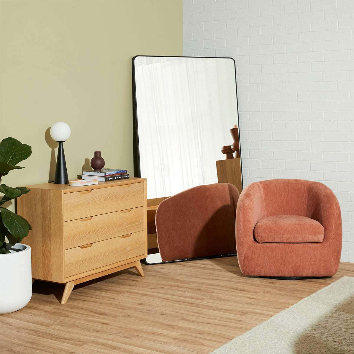 Flynn Curve Leaner Mirror - Full-Length Floor Mirror with Adjustable Tilt, Modern Home Decor for Bedroom, Living Room & Entryway - Perfect for Outfit Checks, Selfies & Room Styling