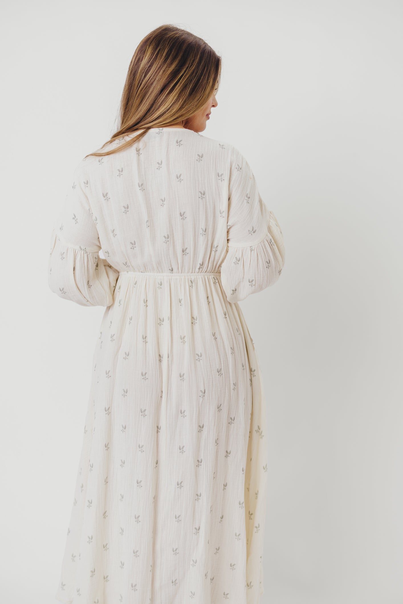 Hunter 100% Cotton Gauze Midi Dress in Soy/Sage Foliage - Bump Friendly Maternity Dress, Inclusive Sizing (XS-3X) - Perfect for Summer, Beach, and Boho Style Outfits