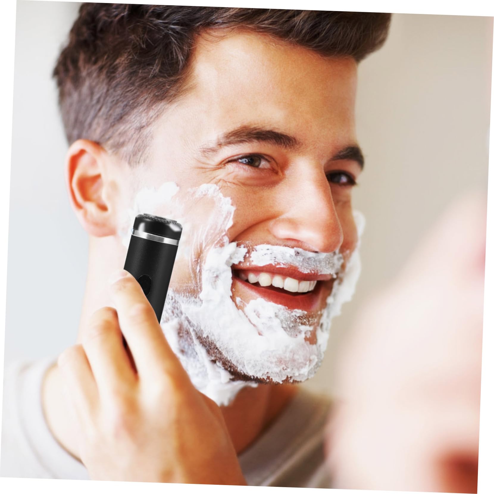 Men's Electric Razor Trimmer - Portable Foil Shaver for Travel & Bikini Grooming