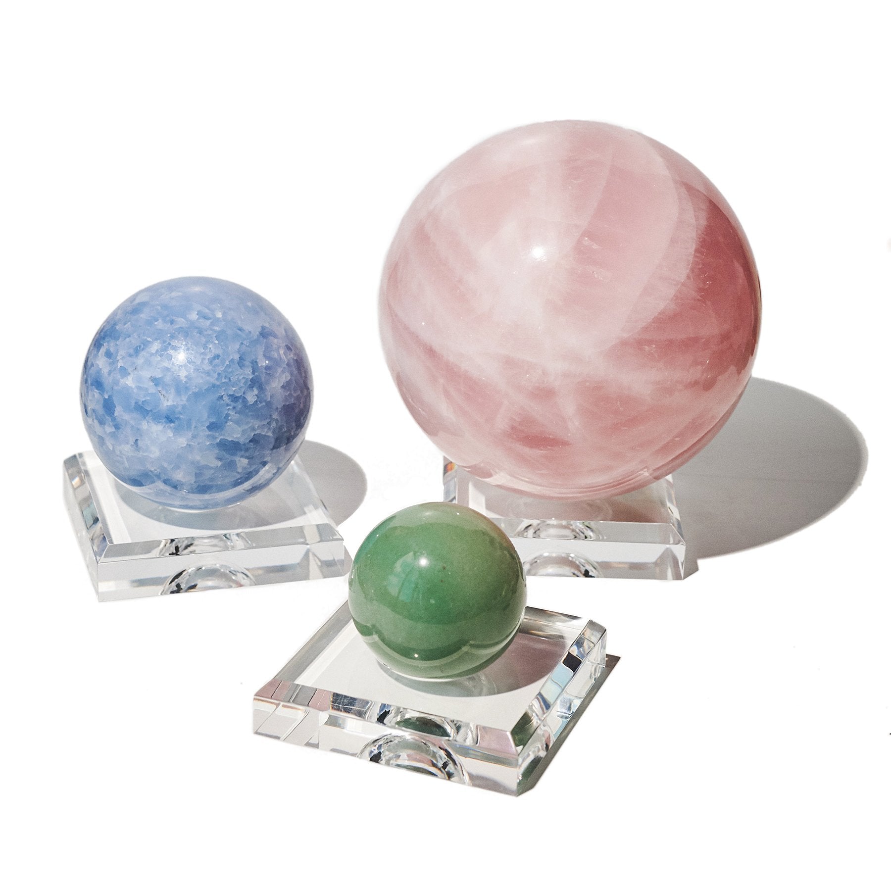 Clear Acrylic Sphere Stand for Display - Perfect for Crystal Balls, Decorative Orbs & Art Displays - Home Decor, Gift Shop & Retail Showcase