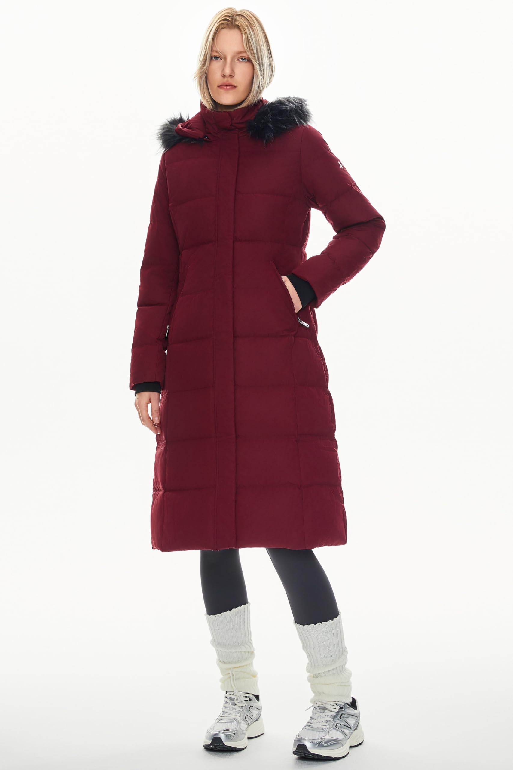 Orolay Women's Quilted Down Jacket - Winter Long Coat with Hood & Stand Collar Parka for Cold Weather | Warm Outerwear for Snow, Travel & Outdoor Activities