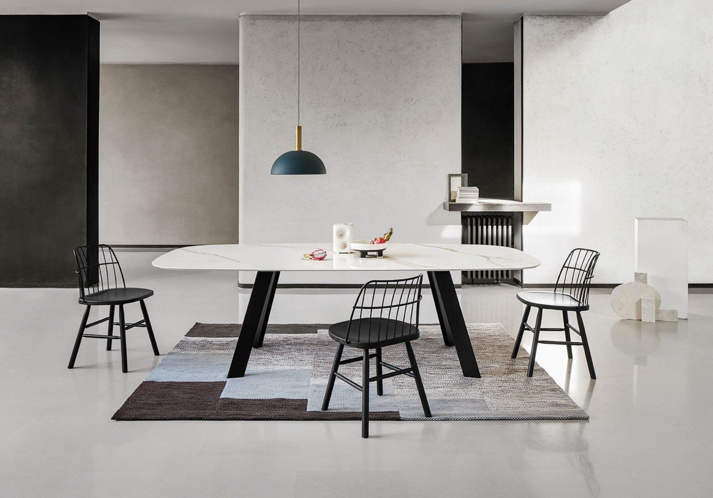 Midj Alexander Barrel-Shaped Dining Table - Modern Round Wooden Kitchen Table for Small Spaces, Farmhouse & Apartment Dining Rooms