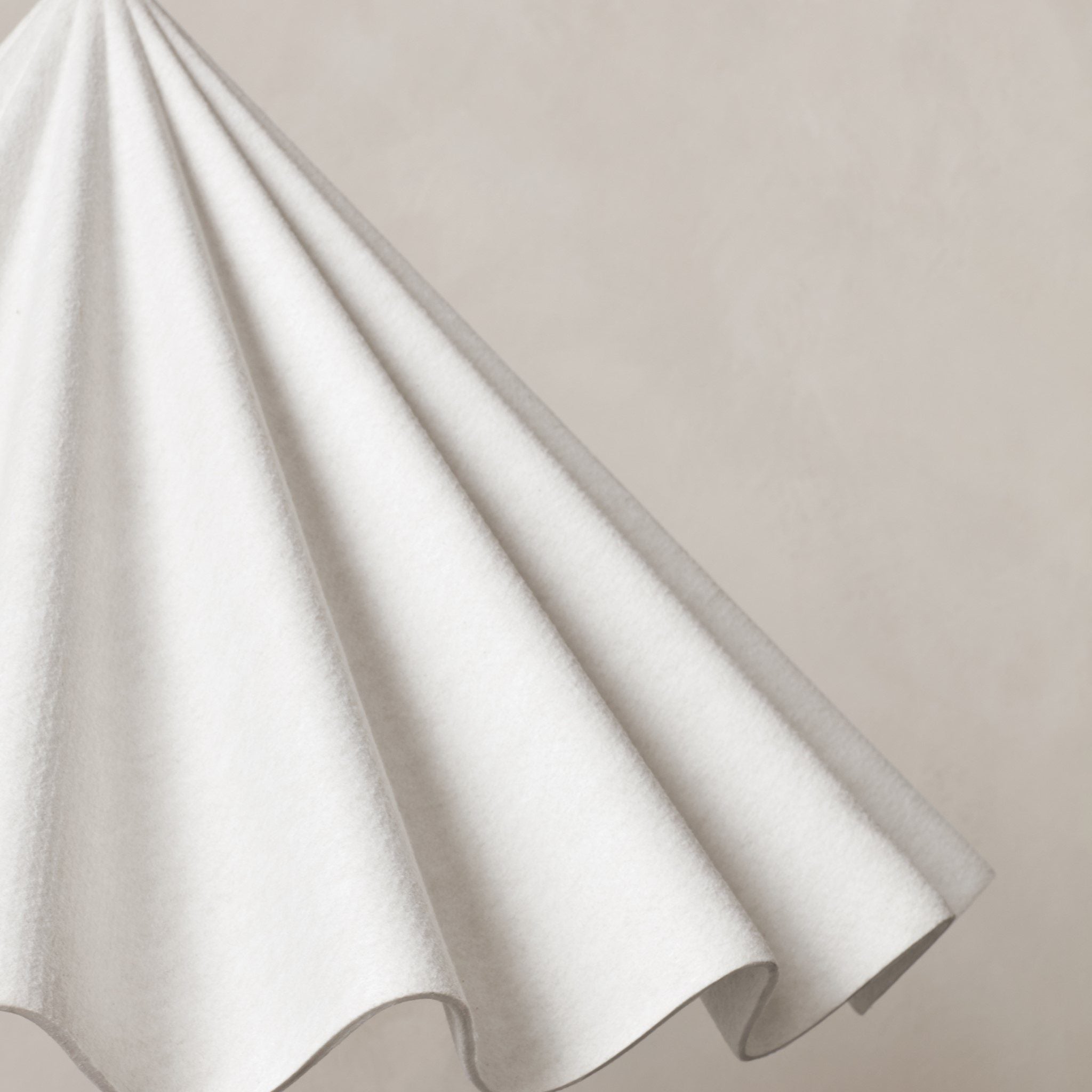 AUDO CPH 95cm Off White Dancing Pendant Light - Modern Scandinavian Ceiling Lamp for Living Room, Bedroom, or Dining Area