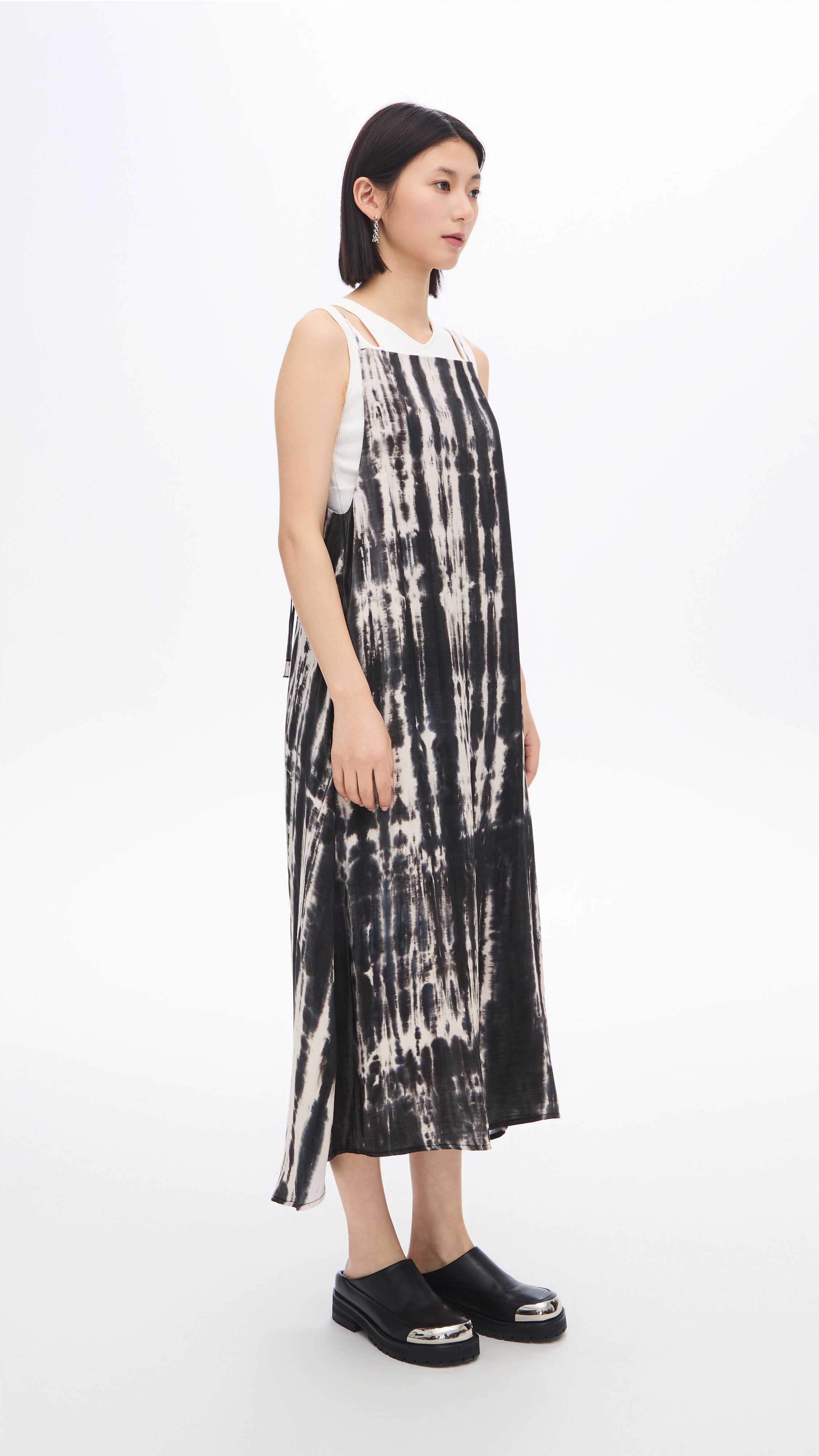 Vibrant Tie-Dyed Summer Dress for Women | Boho Chic Flowy Maxi Dress | Perfect for Beach, Festivals & Casual Outings