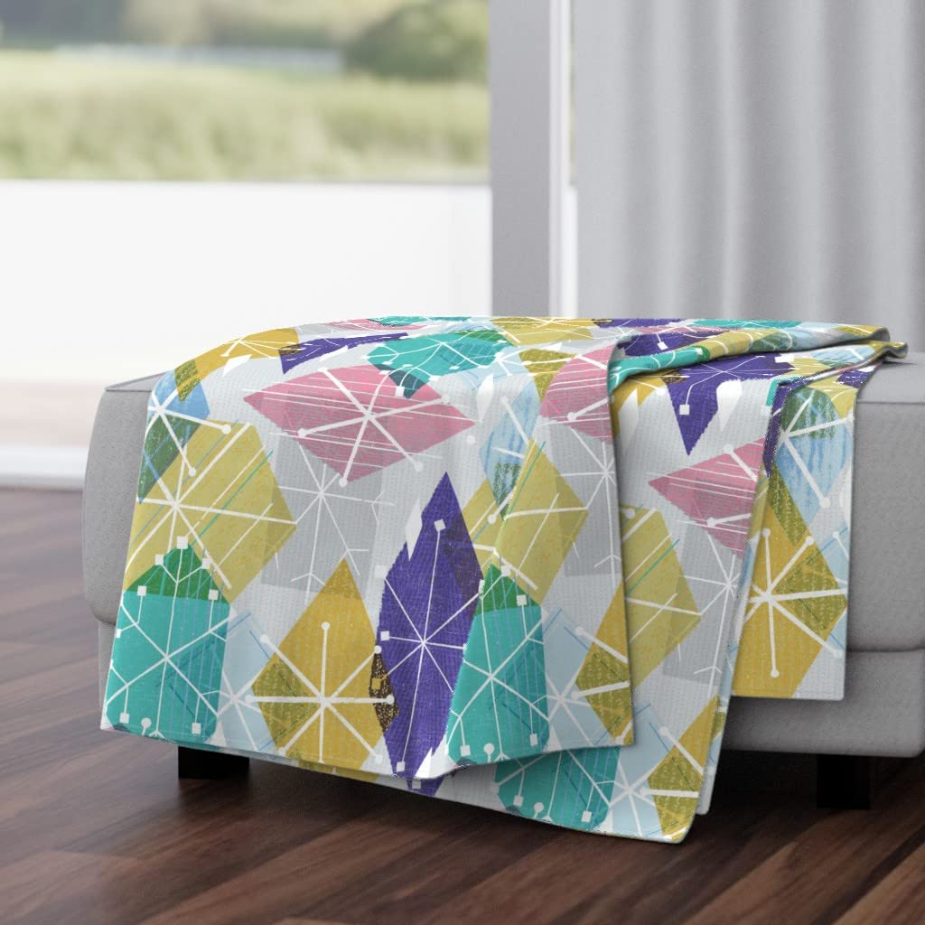 Soft Plush Minky Throw Blanket 50x70 Inches - Retro Mid Century Modern Ice Crystal Design Cozy Blanket for Bed, Sofa & Couch | Home Decor Gift
